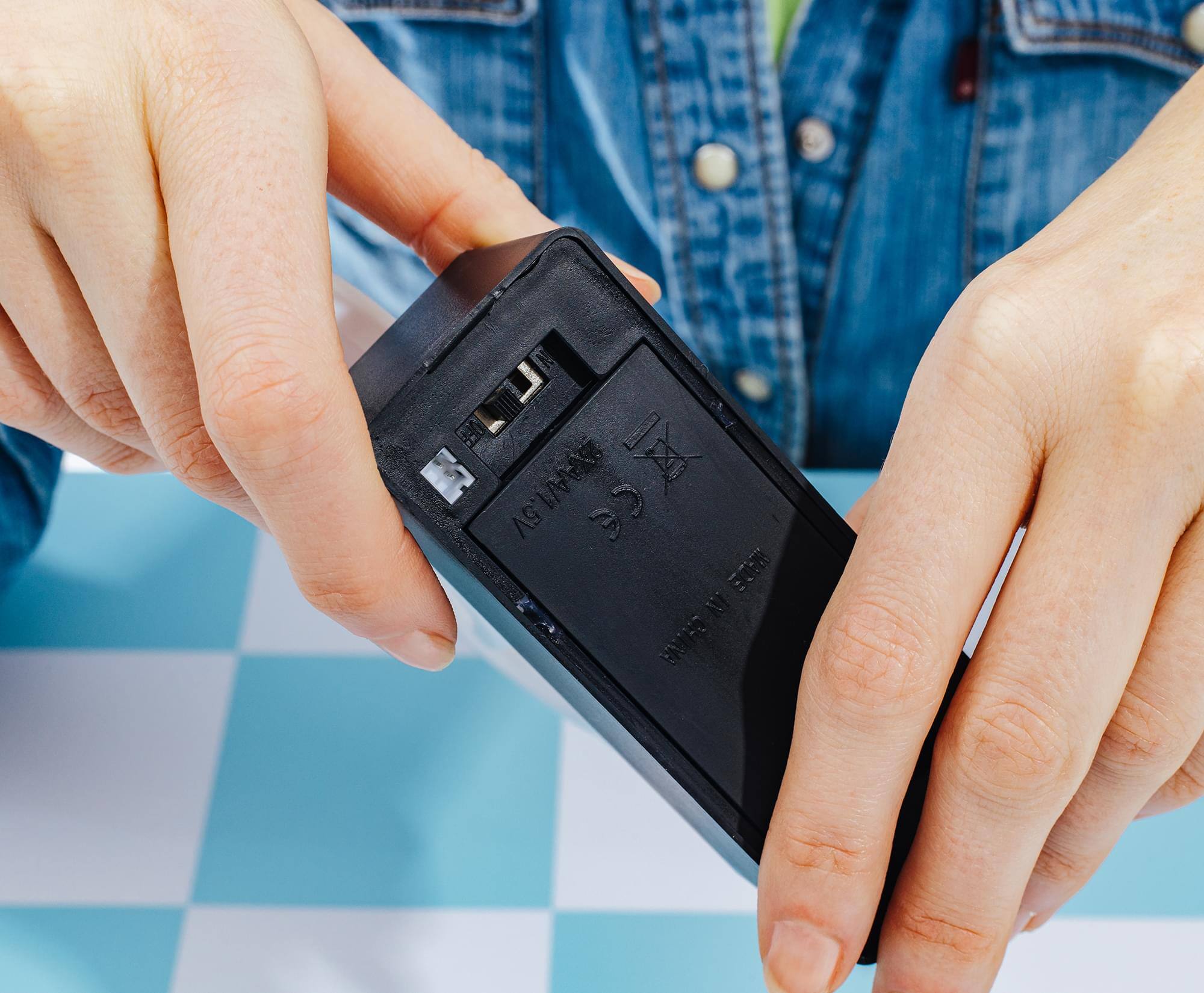 K XAA/1.5V & MADE IN CHINA