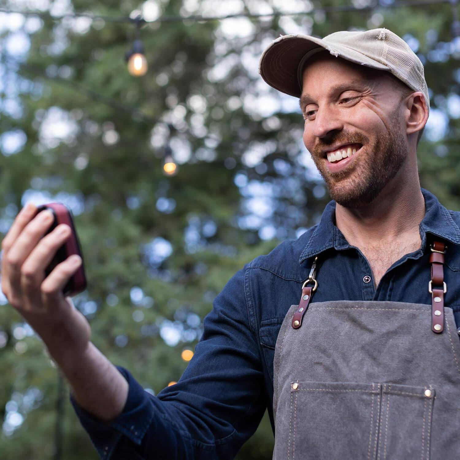 Alt View 1. Maverick - Extended Range Professional Wireless Thermometer, Four Probe - Black/Red.