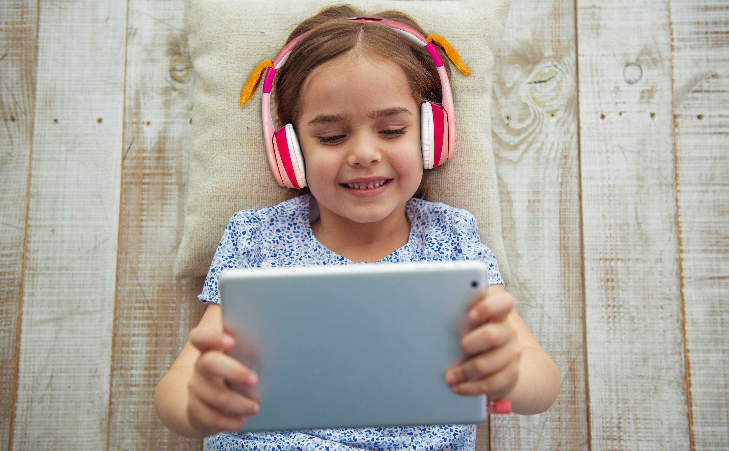 Left. eKids - eKids Paw Patrol Skye Liberty Bluetooth Headphones for Kids, Wireless Headphones for School, Home, or Travel - Multicolor.