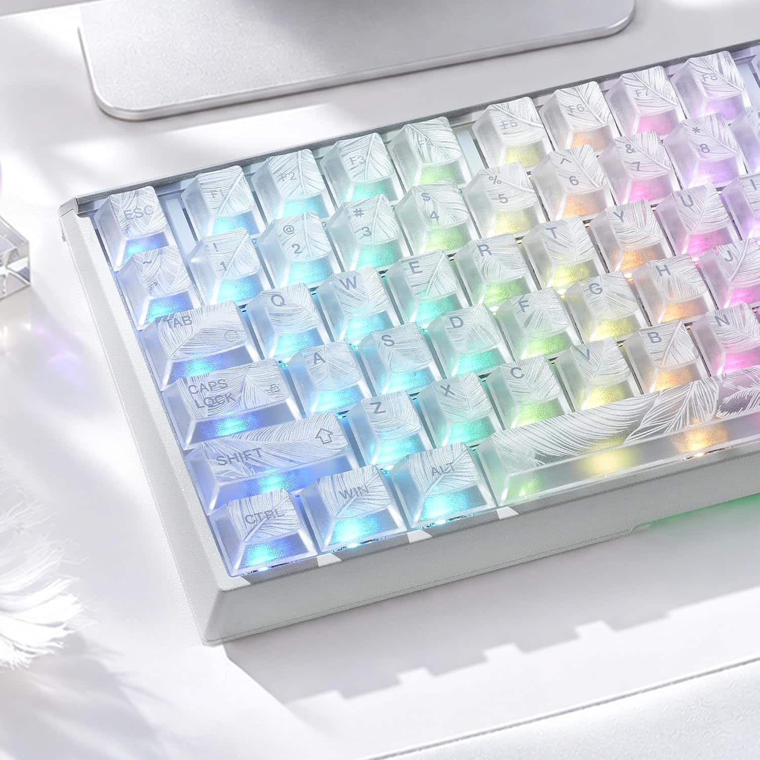 Womier - Feather Clear Keycaps set, Shine Through Translucent Keycaps for 60,65,75,98%,100% Cherry MX Switch Mechanical Keyboard - White