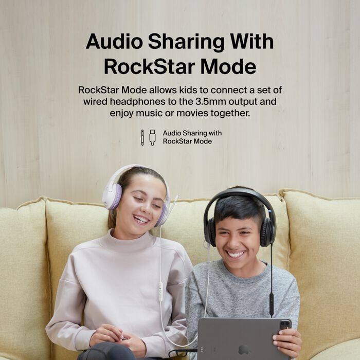 Audio Sharing With RockStar Mode

RockStar Mode allows kids to connect a set of wired headphones to the 3.5mm output and enjoy music or movies together.

Audio Sharing with RockStar Mode