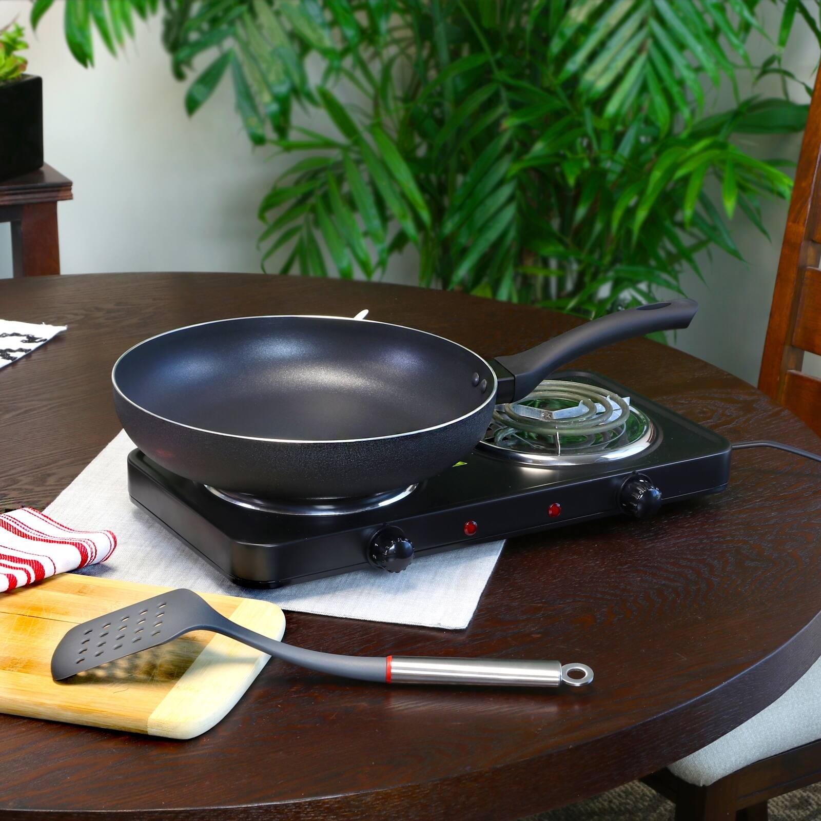 Alt View 5. Oster - Oster Ashford 12 inch Aluminum Frying Pan in Black - Black.