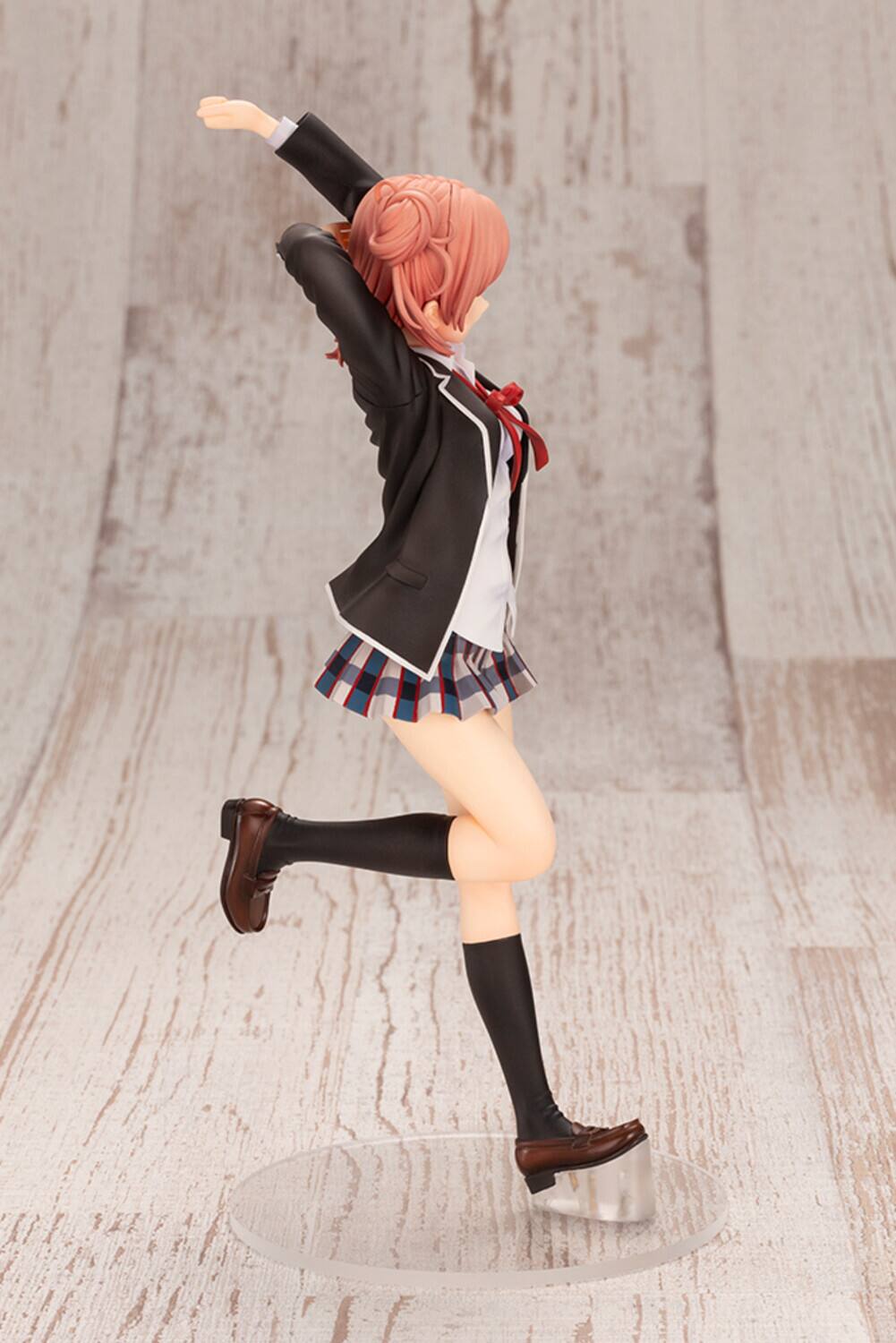 Alt View 4. PopMarket - Kotobukiya - My Teen Romantic Comedy Snafu Climax - Yui Yuigahama   - Collectibles - Multicolor.