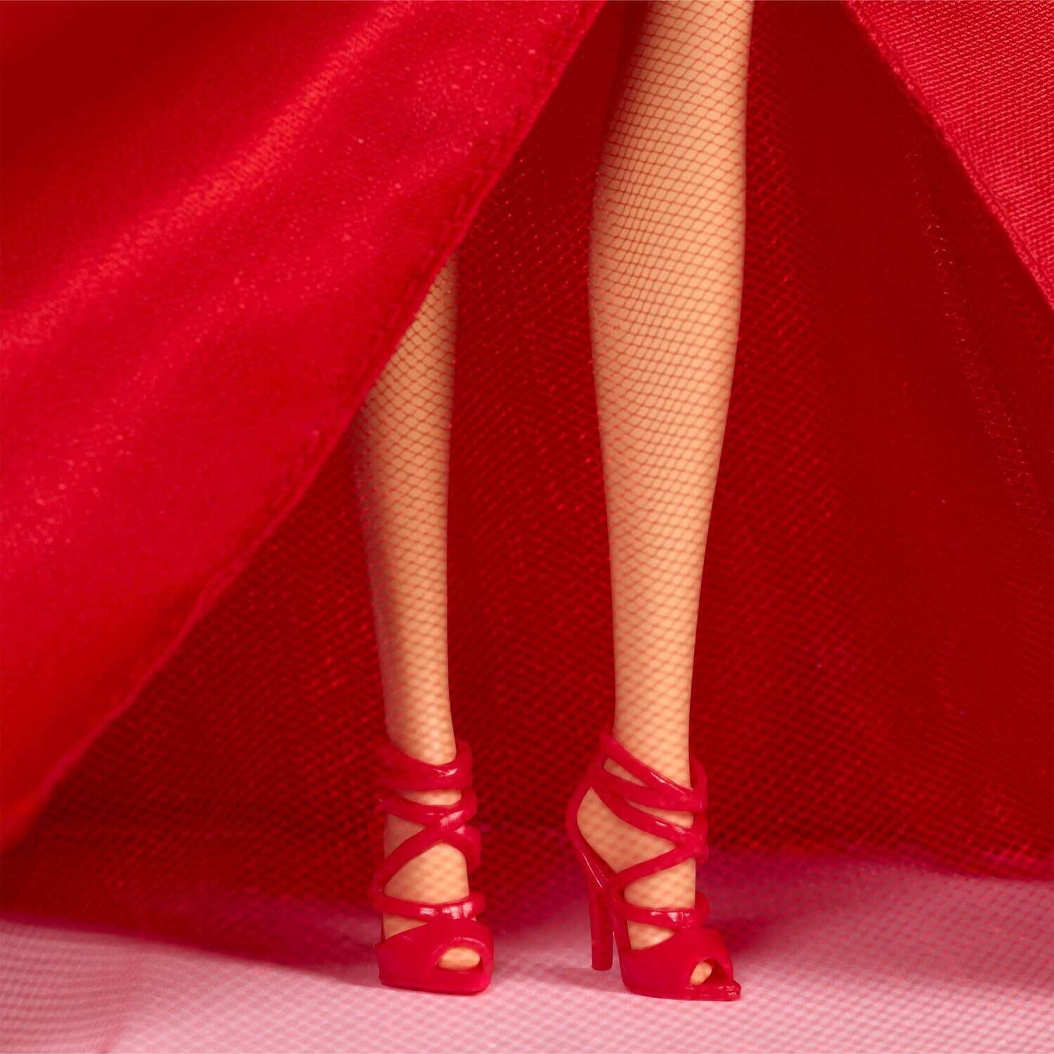 Alt View 4. Mattel - Barbie Signature 2026 Holiday Barbie, Asian   - COLLECTIBLES - Multicolor.