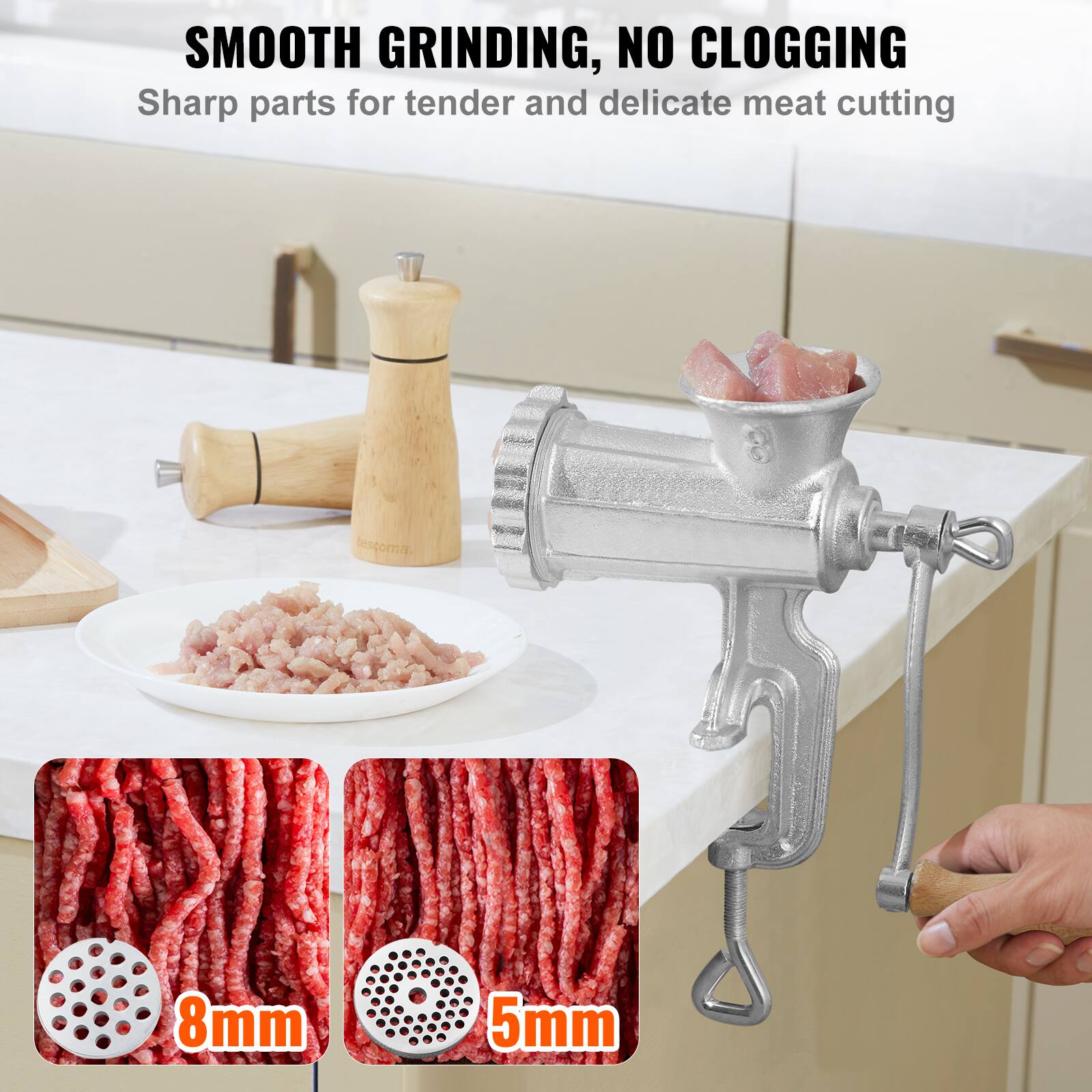 SMOOTH GRINDING, NO CLOGGING  
Sharp parts for tender and delicate meat cutting  

8mm  
5mm