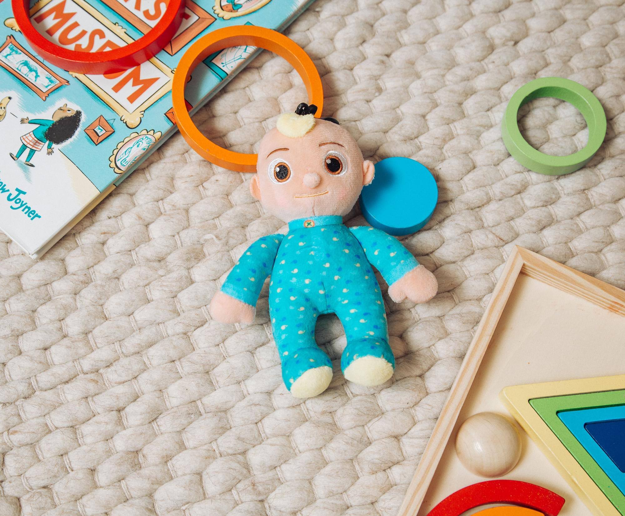 MUSEUM MUS M  
ow Joyner x