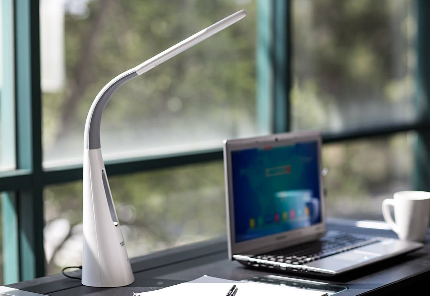 Angle. Mount-It! - Adjustable LED Desk Lamp with Bladeless Cooling Fan, Touch Controls & Flexible Gooseneck, White - White.