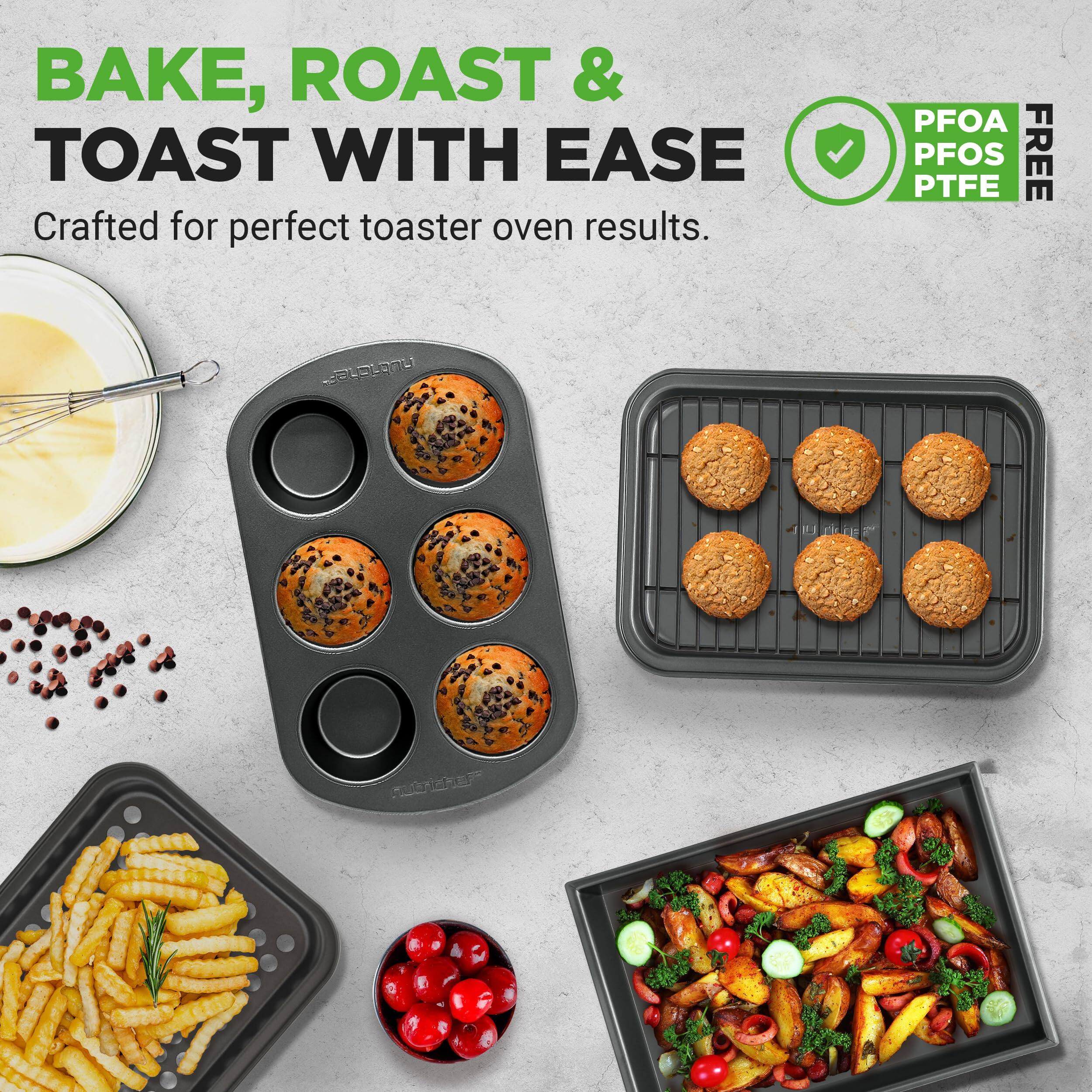 BAKE, ROAST & TOAST WITH EASE  
Crafted for perfect toaster oven results.  
PFOA PTFE PFOS FREE