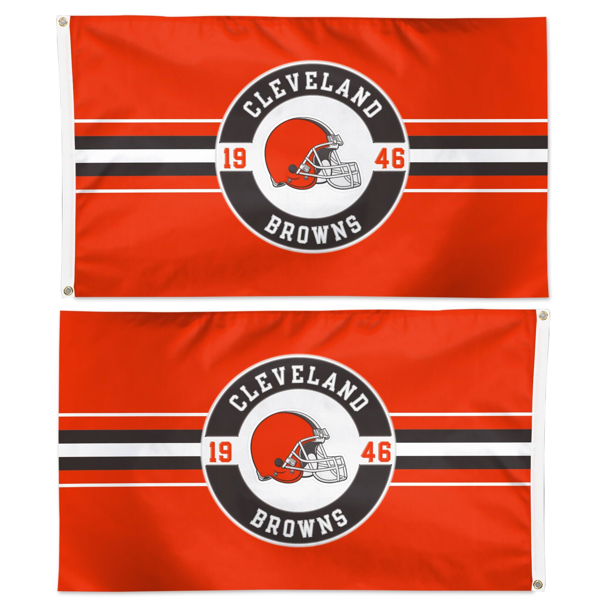 CLEVELAND  
19 46  
BROWNS