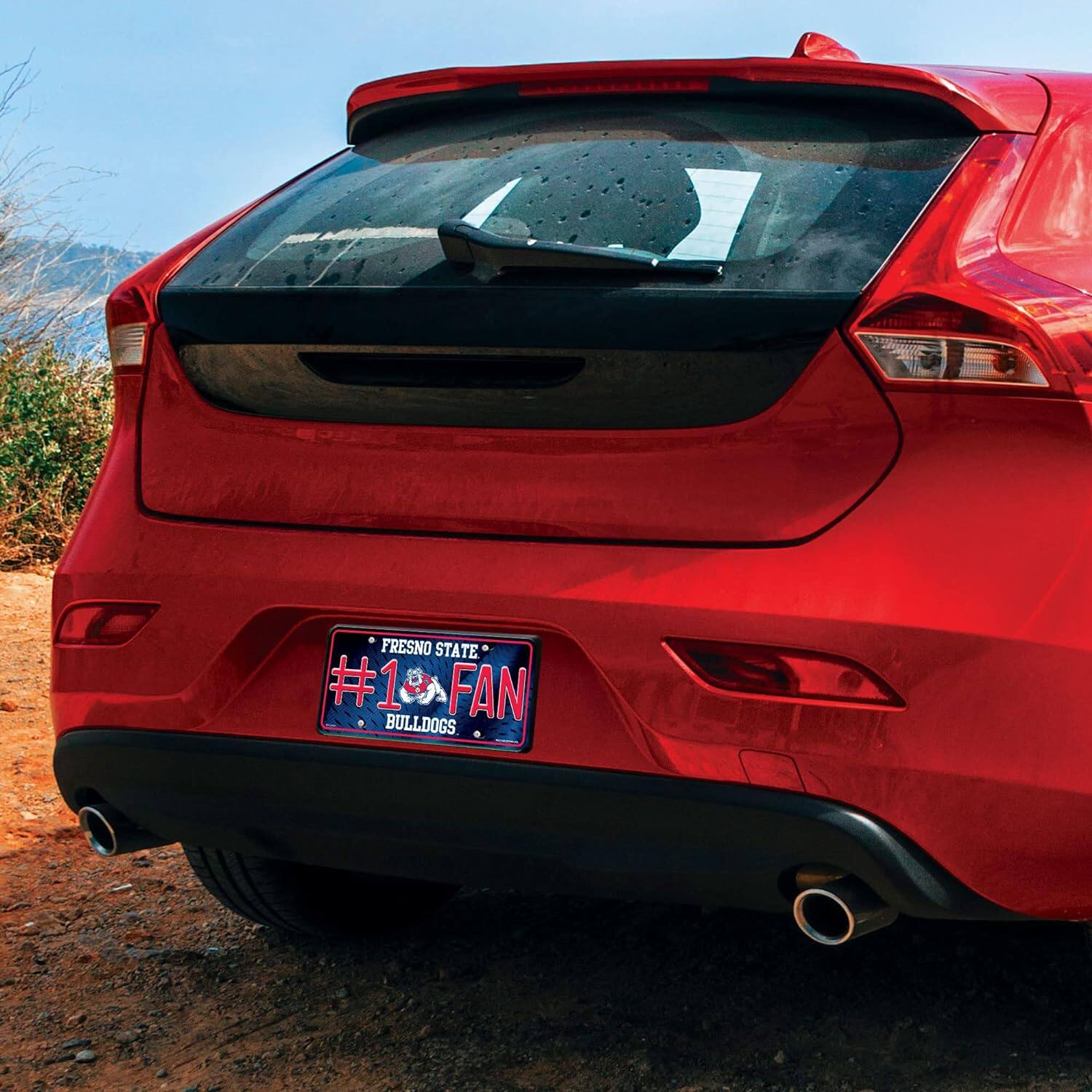 FRESNO STATE  
#1 FAN  
BULLDOGS