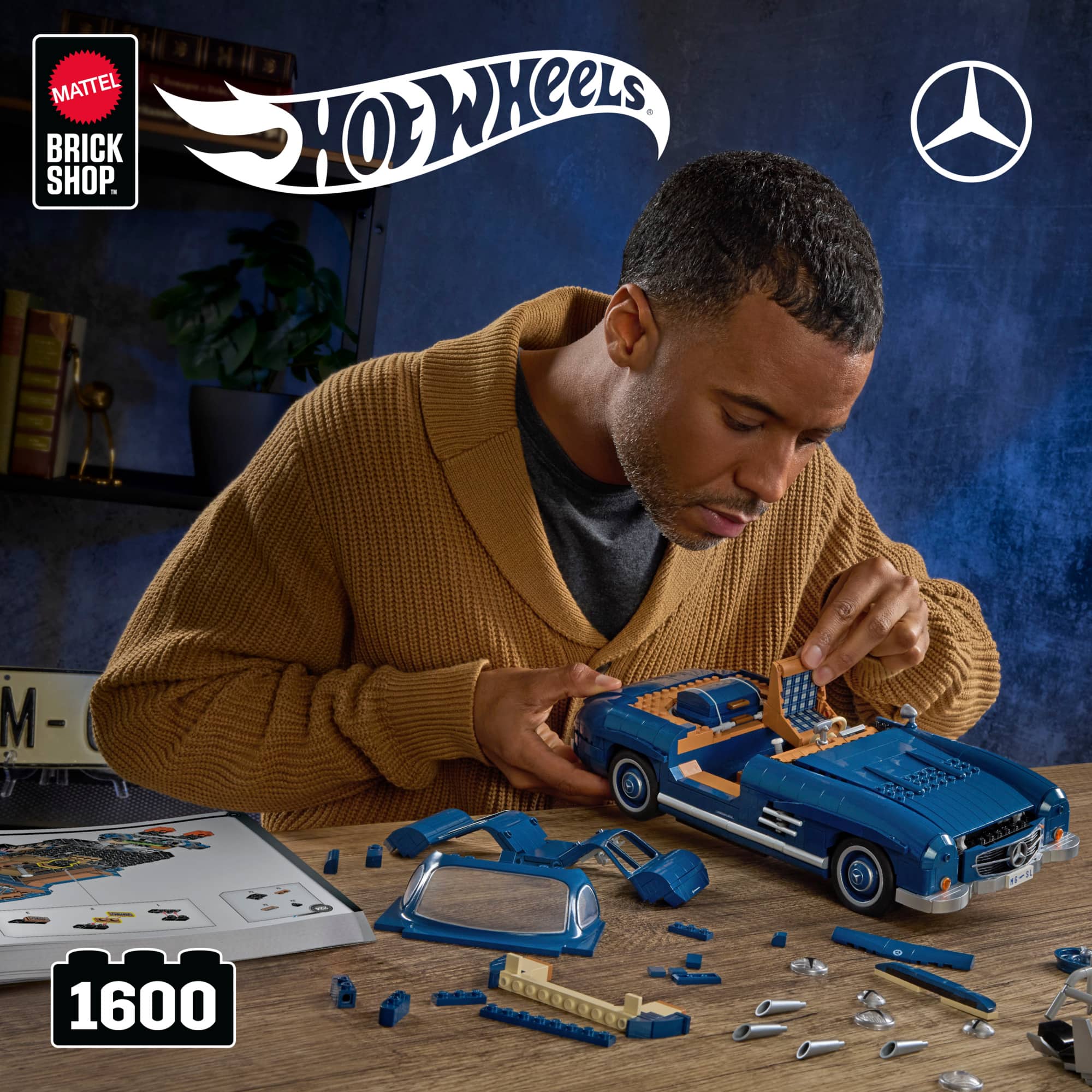 Mattel Brick Shop Hot Wheels Collectible Mercedez Benz 300