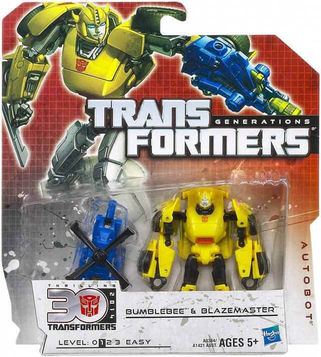 TRANSFORMERS GENERATIONS  
THRILLING 30  
BUMBLEBEE & BLAZEMASTER  
LEVEL: 0 1 2 3 EASY  
AGES 5+  
A3384/ A1421 ASST.