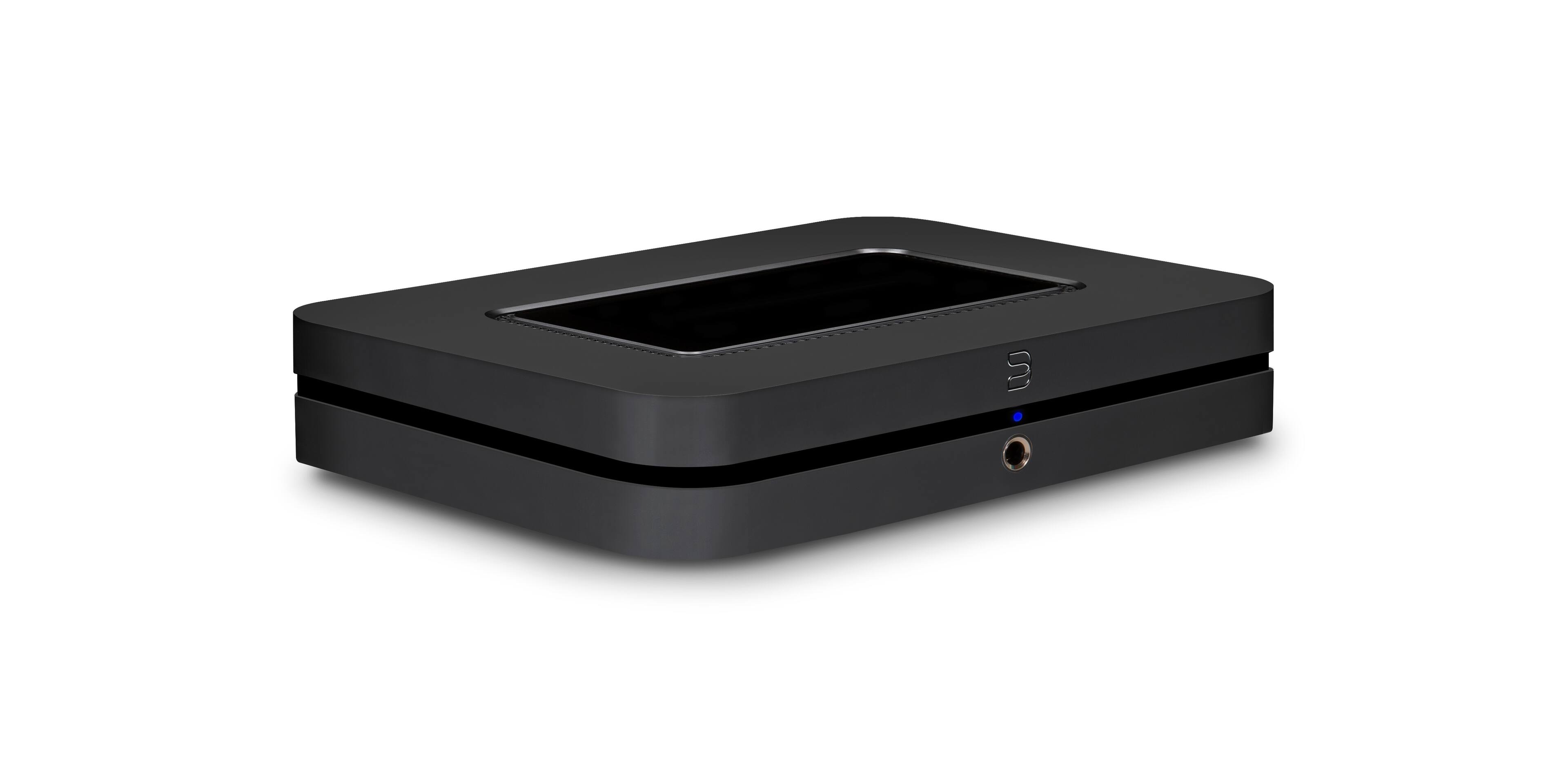 Angle. Bluesound - NODE Wireless Hi-Res Music Streamer with ESS Sabre HiFi DAC - Black.