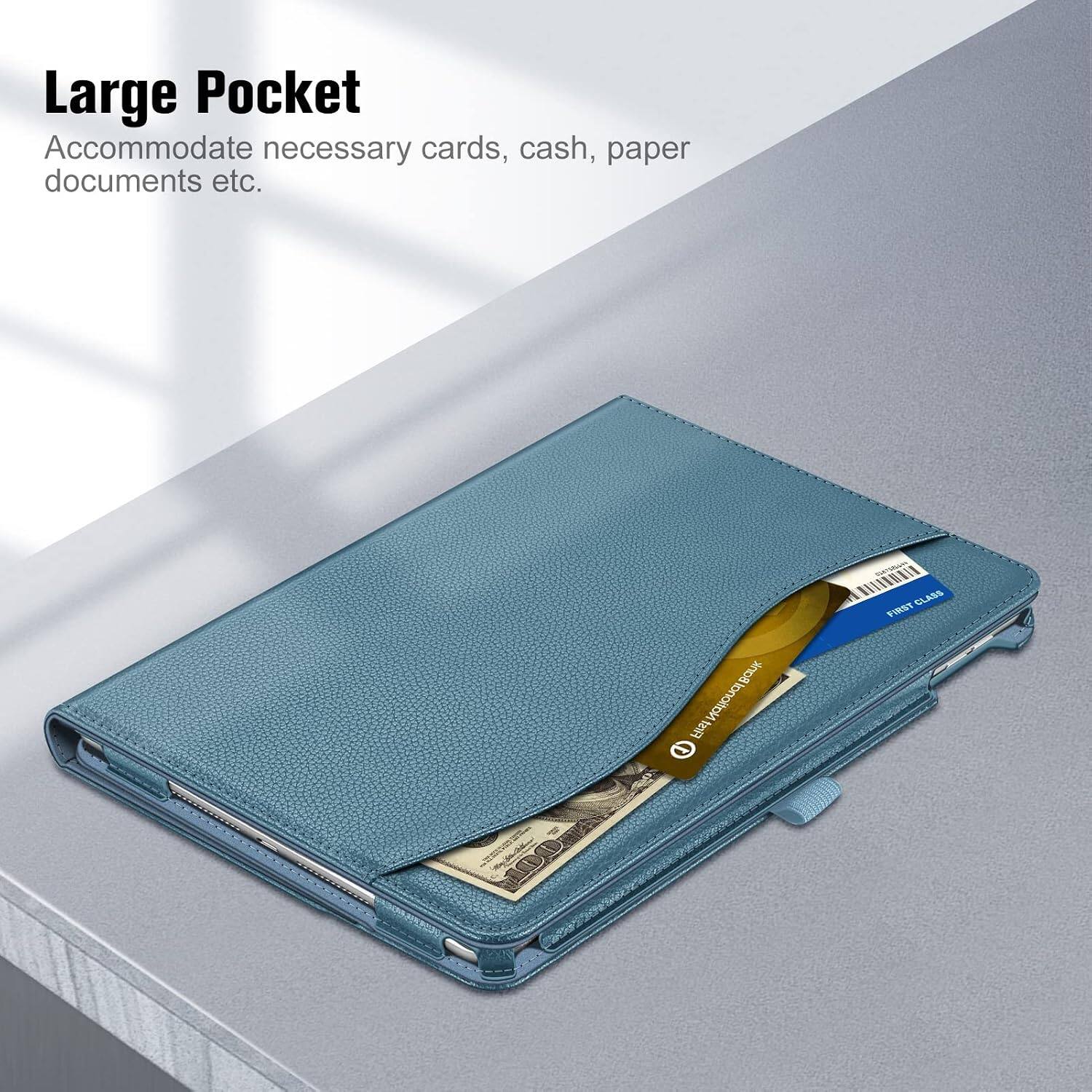 Large Pocket  
Accommodate necessary cards, cash, paper documents etc.