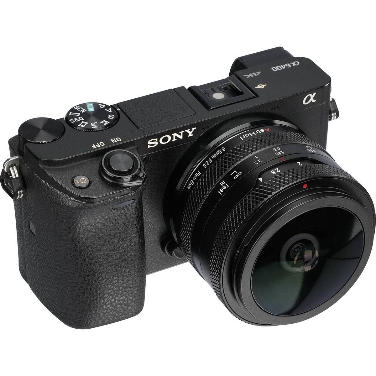 SCN AUTO P I A S&Q S  MR M NO OFF  
X6400 4K  
a SONY strHori 6. 0.5 CO 1.65 68'S 5mm 1 F2.0 3.3 2 81 2.8 Fish-Eye 4 m feet