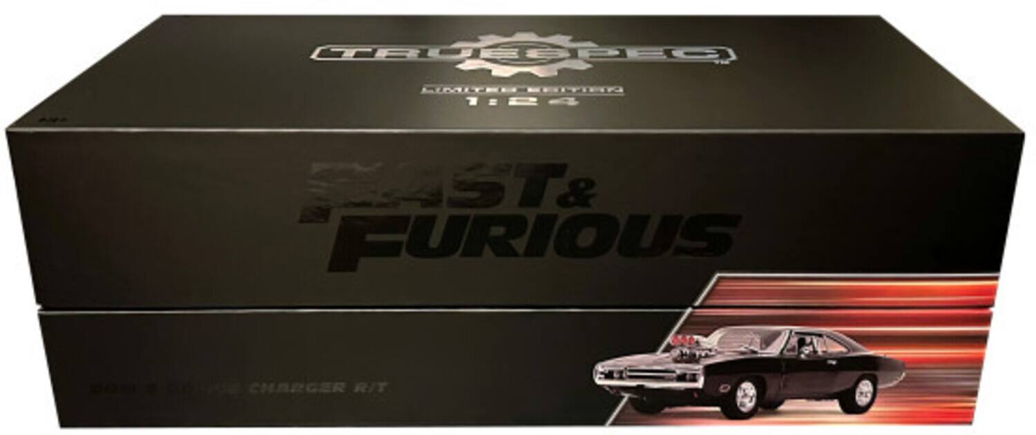 The corrected text is: "TRU SPEC 1:24 CAST & FURIOUS Dodge Charger R/T"