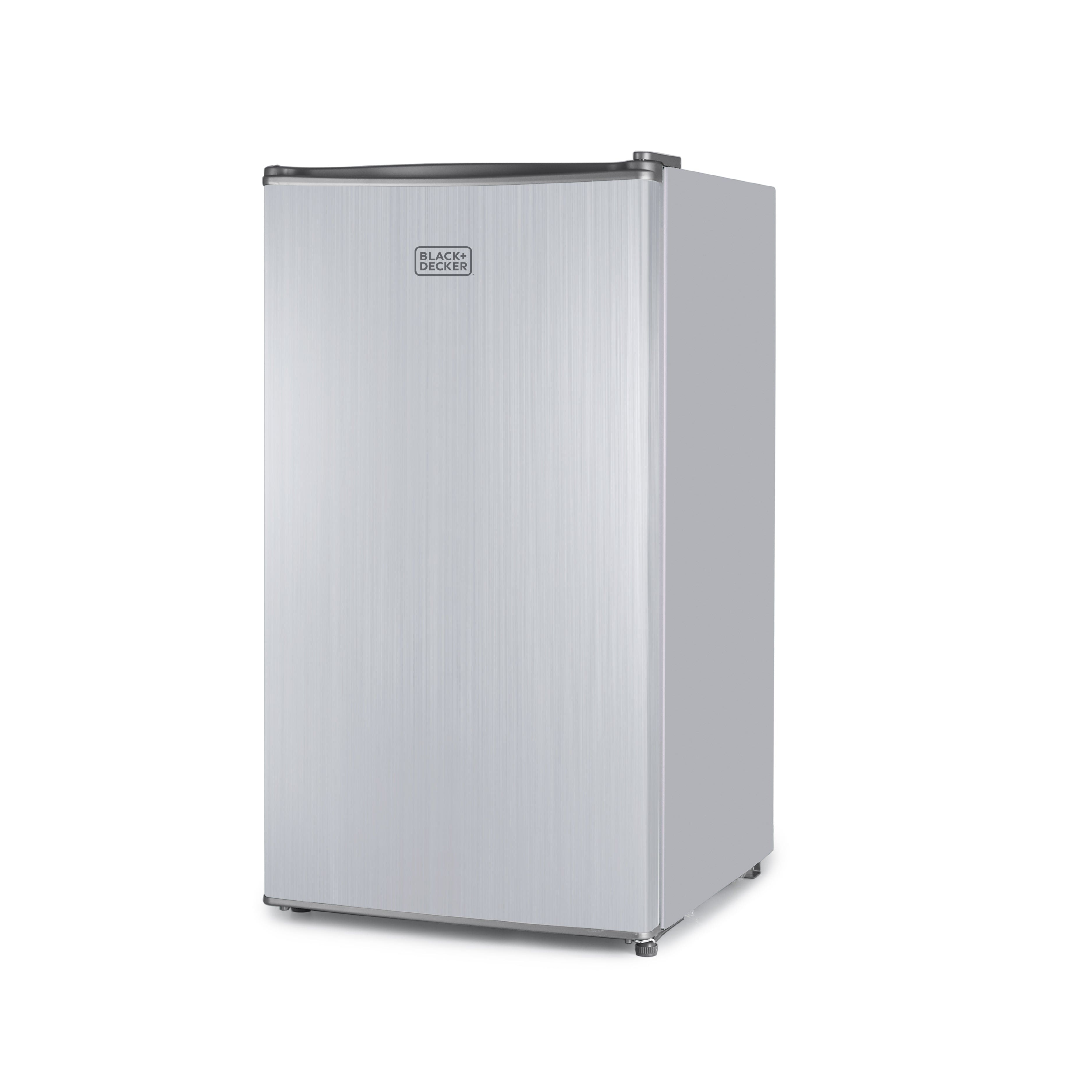 Black+Decker - 3.2 cu. ft. Freestanding Mini Fridge with Freezer - Silver