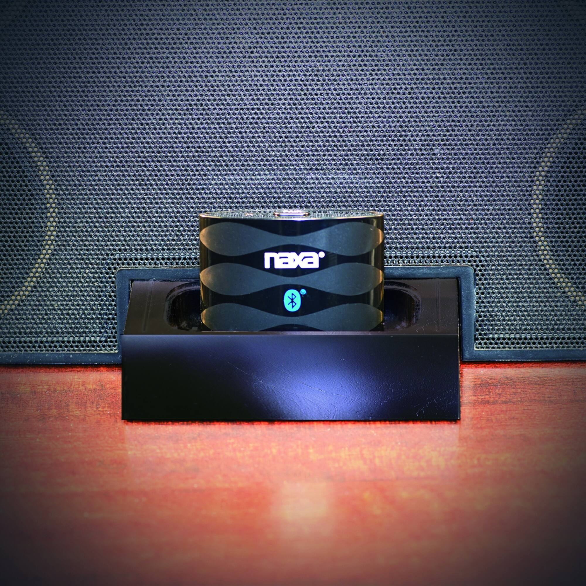 Alt View 3. Naxa - Wireless Audio Adapter with Bluetooth for iPod and iPhone Dock Connectors - Black.