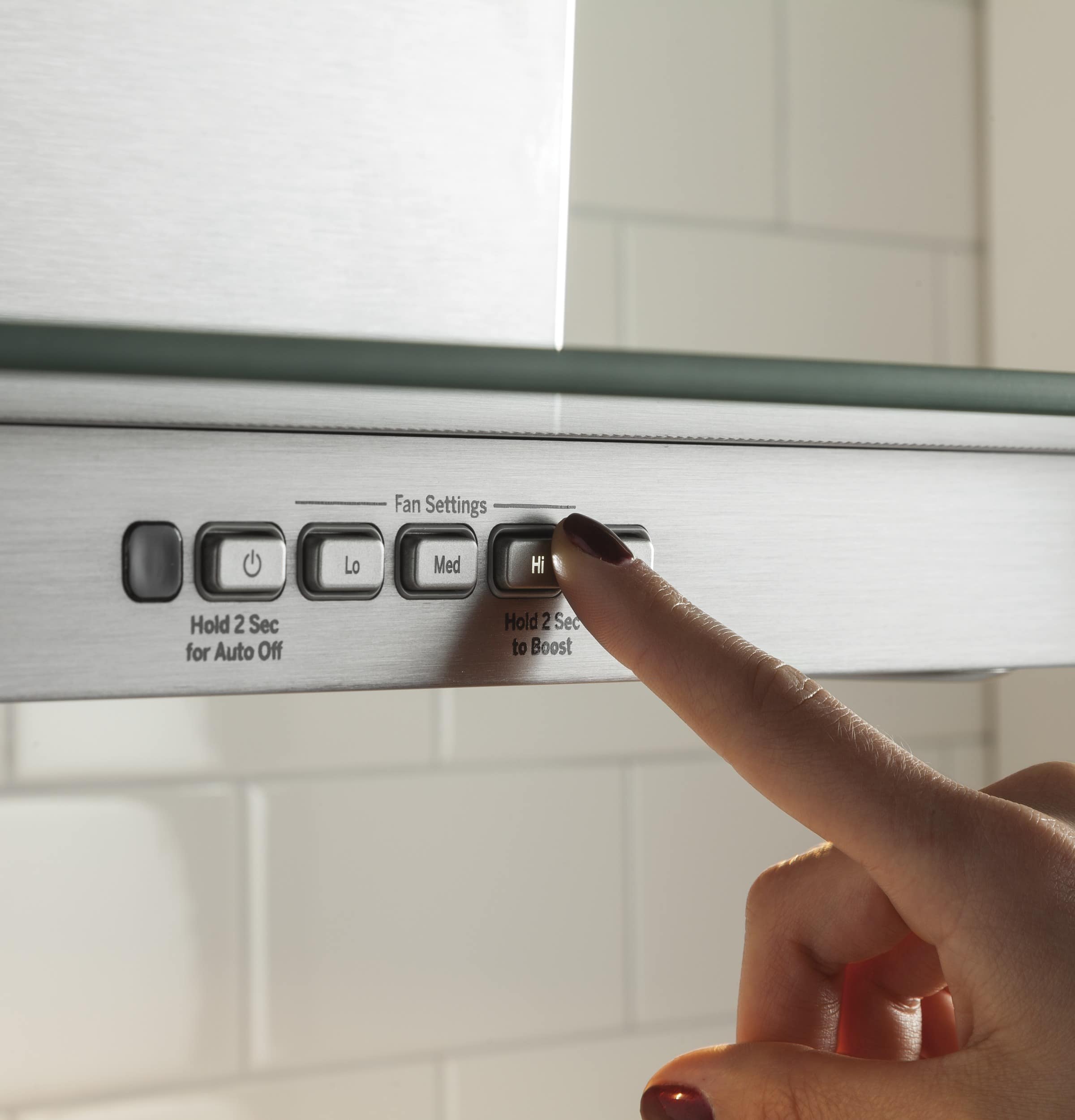 Fan Settings: Lo, Med, Hi, Hold 2 Sec for Auto Off, Hold 2 Sec to Boost.