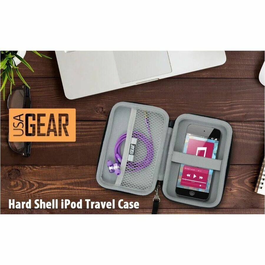 USA GEAR  
Hard Shell iPod Travel Case