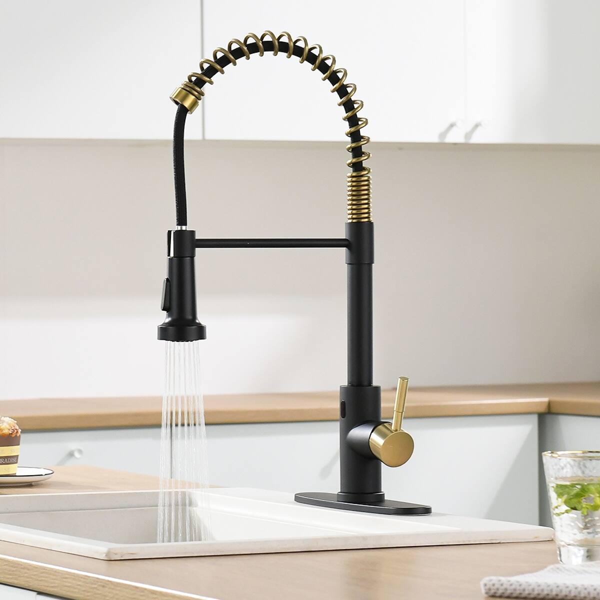 Alt View 2. Ropilly - Ropilly Touchless Kitchen Faucet Contemporary Black and Gold Motion Sensor Kitchen Faucet with Pull Down Sprayer - Black+Gold.