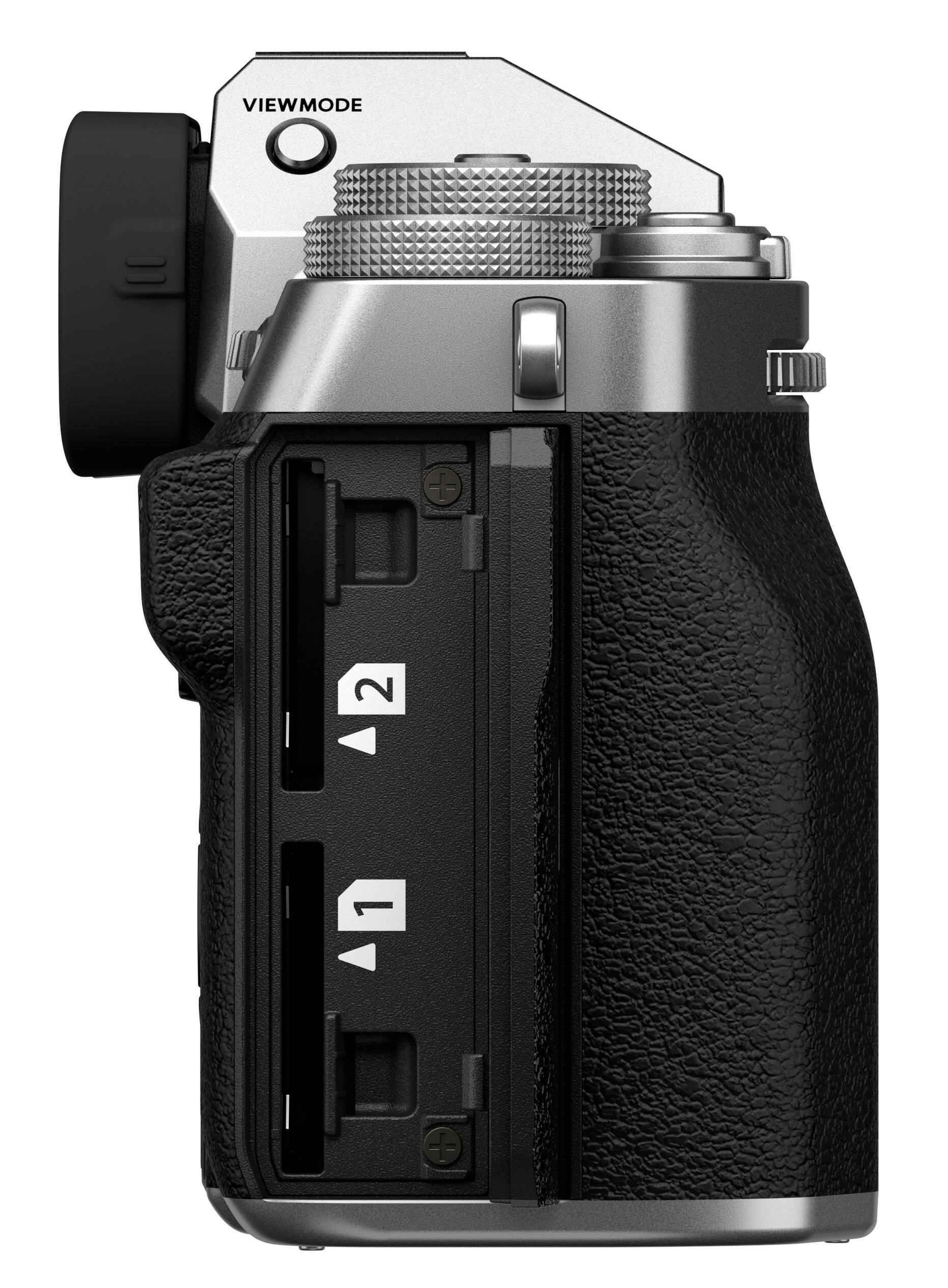 Alt View 2. Fujifilm - X-T5 Mirrorless Camera with XF16-50mmF2.8-4.8 R LM WR Lens - Silver.