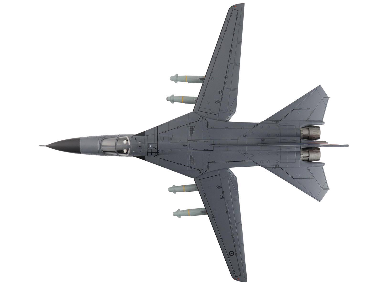 Left. Hobby Master - General Dynamics F-111C Pig Aircraft "90th Anniversary No. 6 Squadron" RAAF 2007 "Air Power Series" 1/72 - Grey.