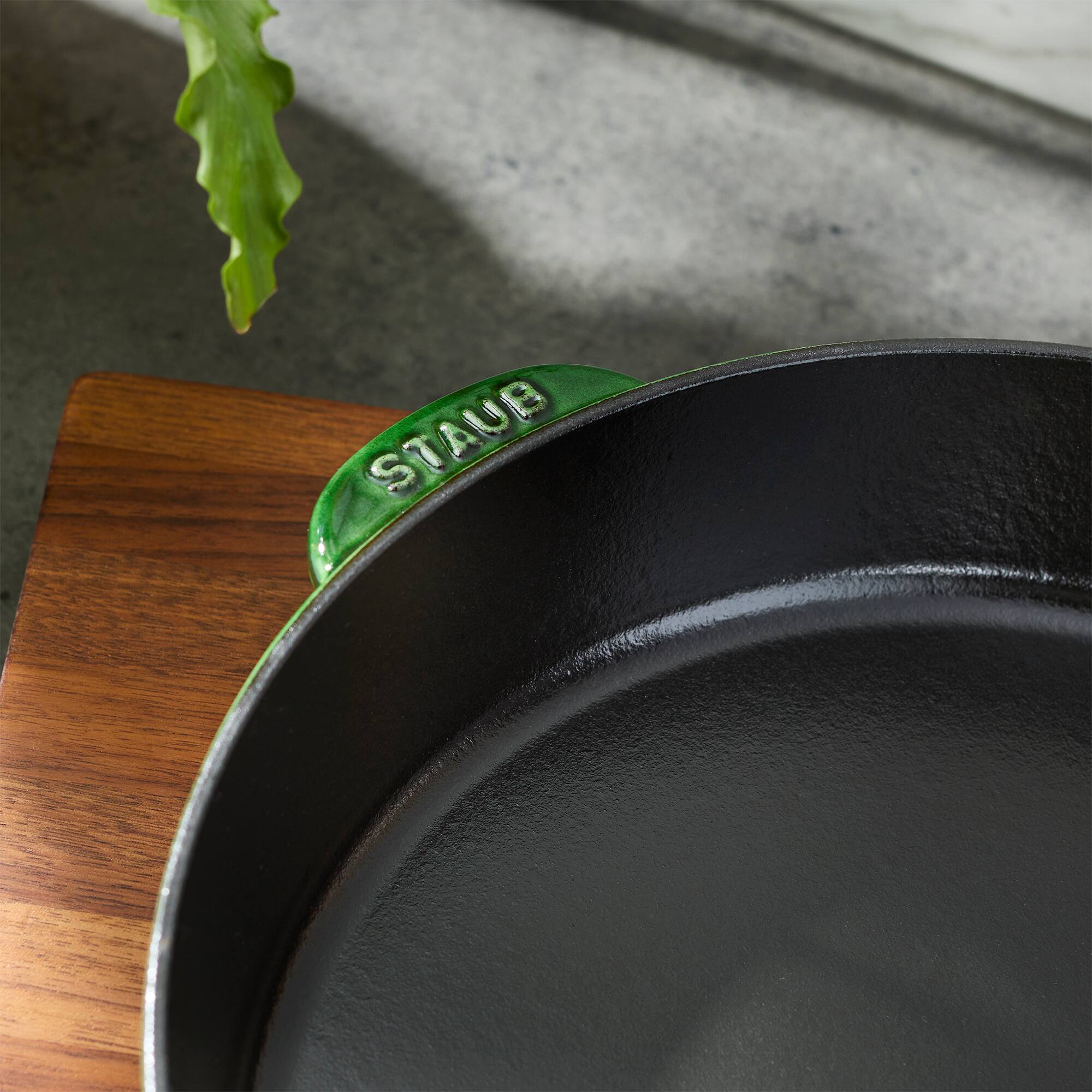 Alt View 4. Staub - Staub Cast Iron 11-inch Traditional Skillet - Basil - Basil.