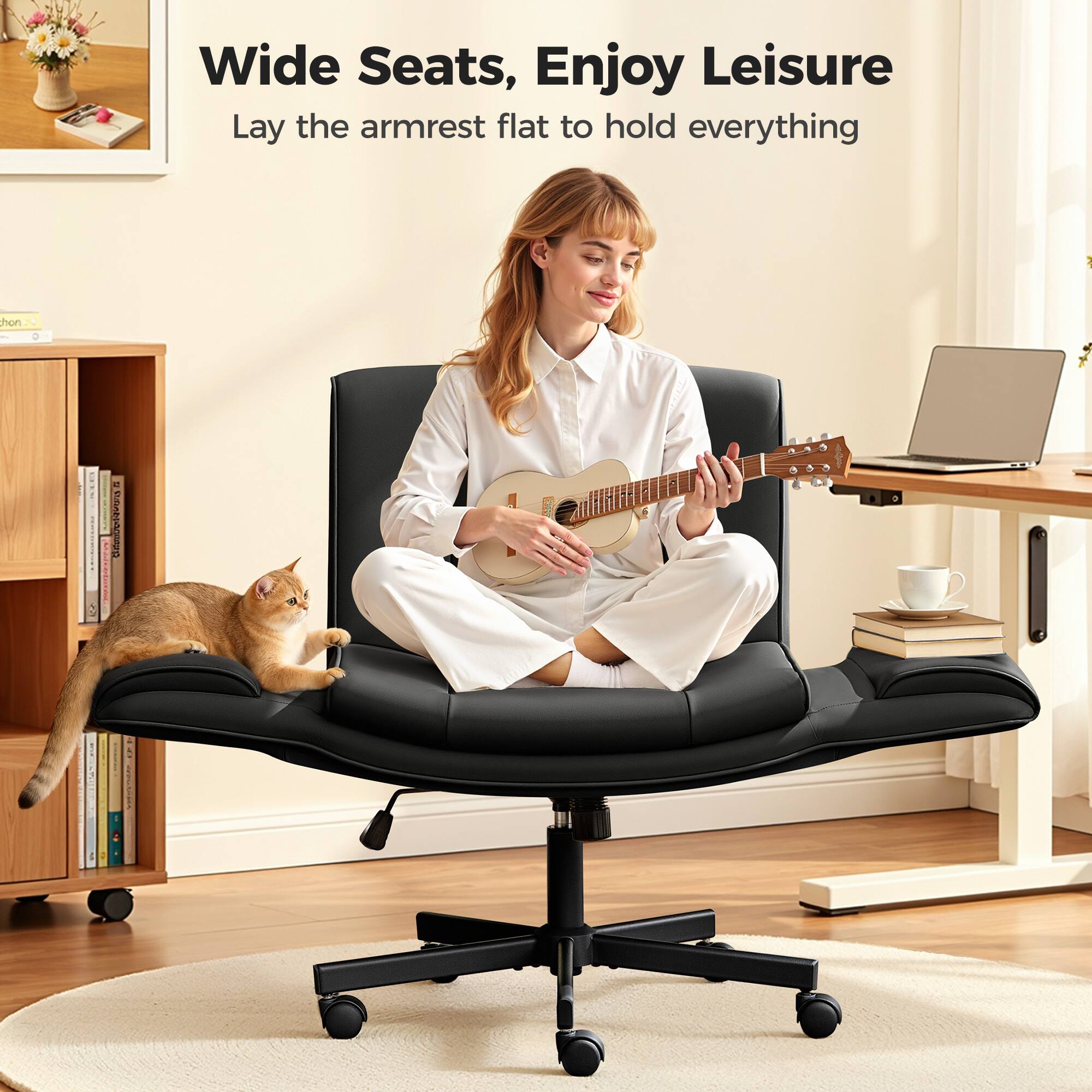 Wide Seats, Enjoy Leisure  
Lay the armrest flat to hold everything