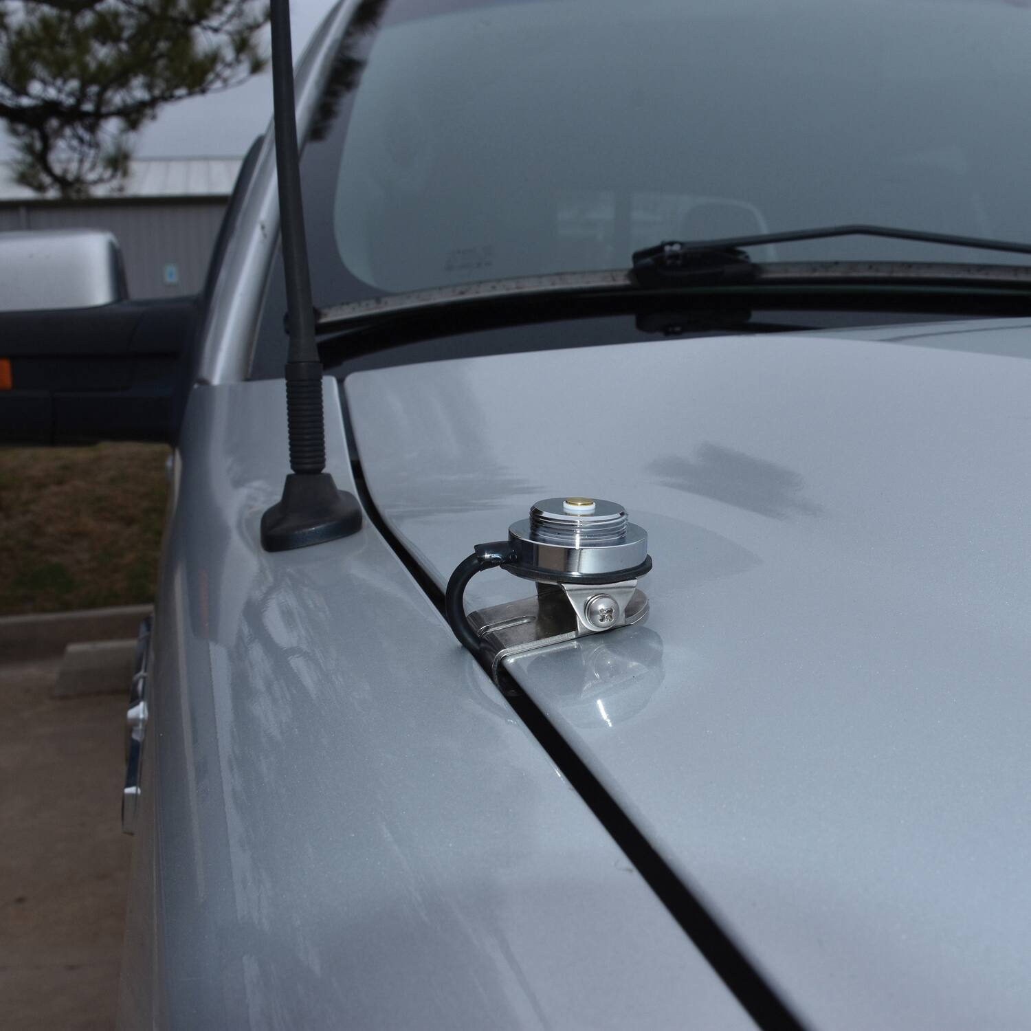 Alt View 1. Browning - Browning BR-1024-UHF Adjustable Trunk Mount with Preinstalled UHF PL-259 Connector with FME-Female Attached, Fits up to - Silver.