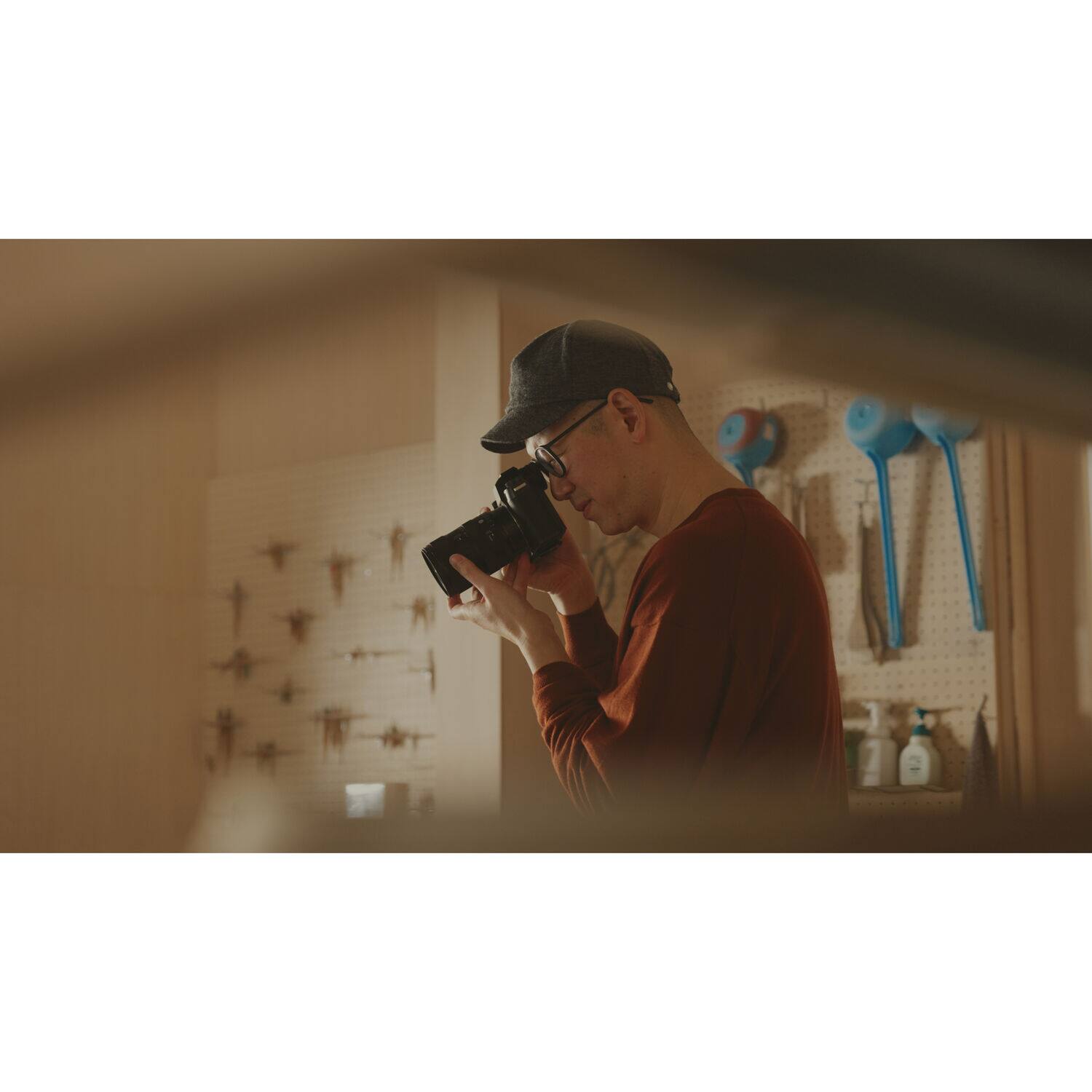 Alt View 1. Sigma - Sigma 214965, 17-40mm f/1.8 DC Art Standard Zoom Lens For Sony E Mount, Black - Black.