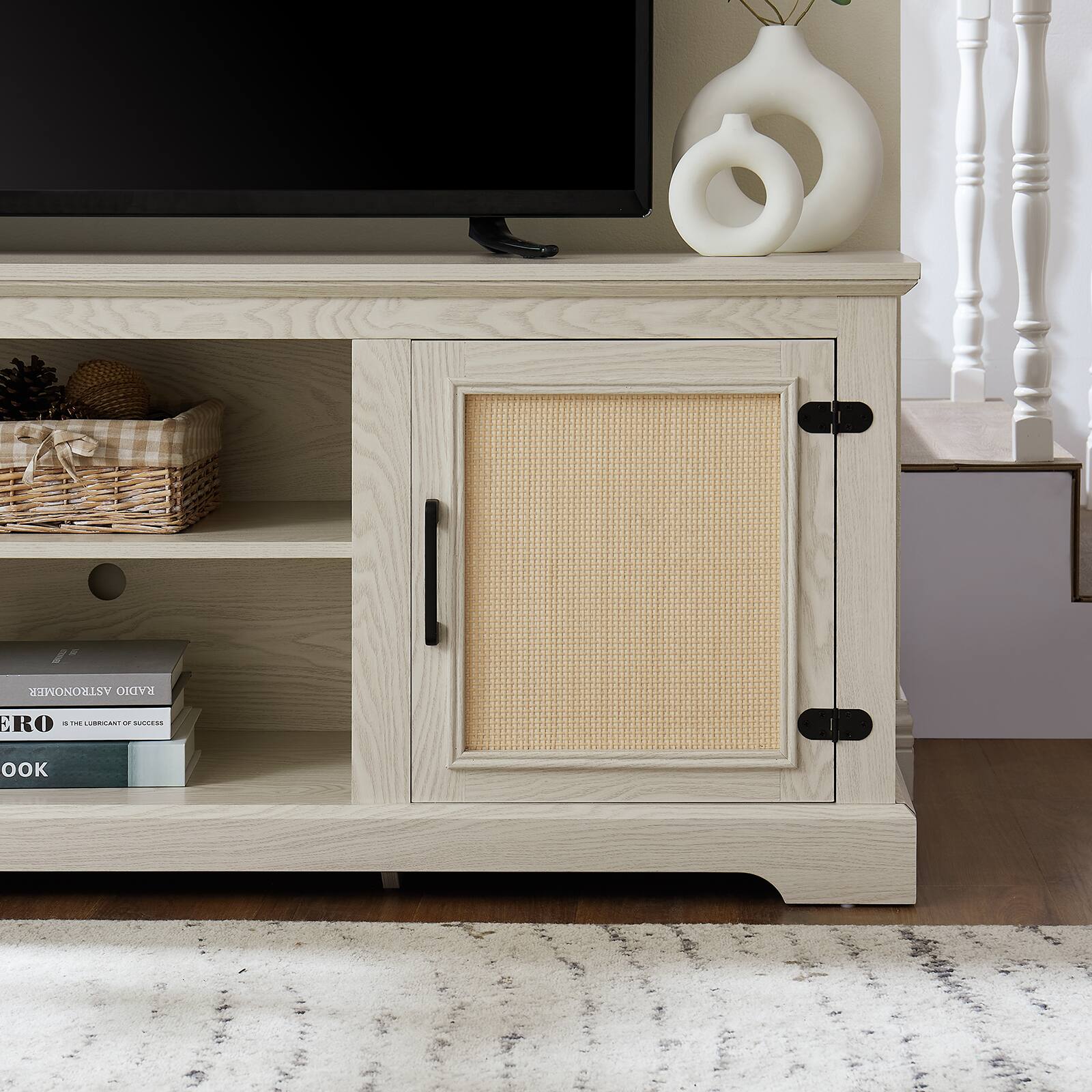 Astronomer Radio Ero 3 I a Fael  
Suties Ook