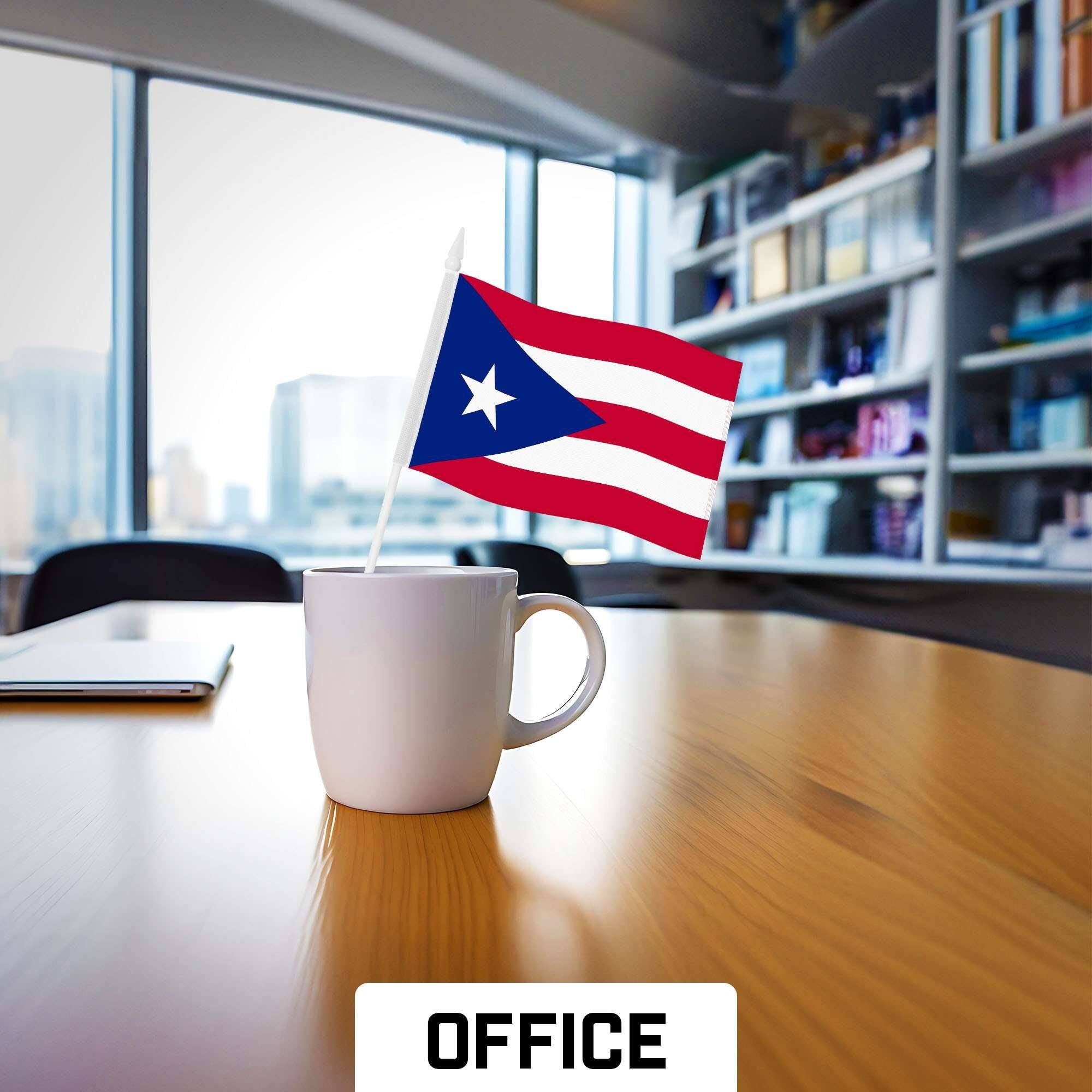 Left. G128 - 50-Pack Handheld Puerto Rico Flags, 4 x 6 in. - Red, Blue, White.