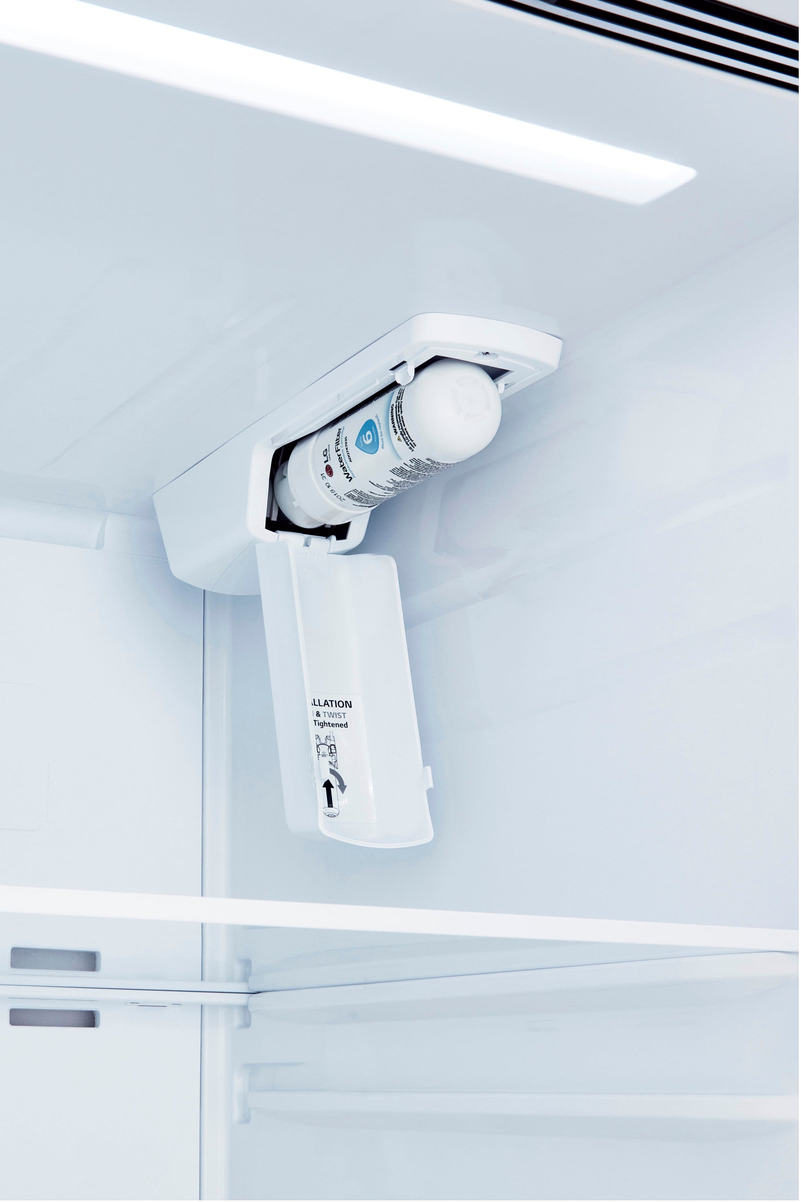 I PSE I 6: N 9 i & Water Supply & Twist Tightened