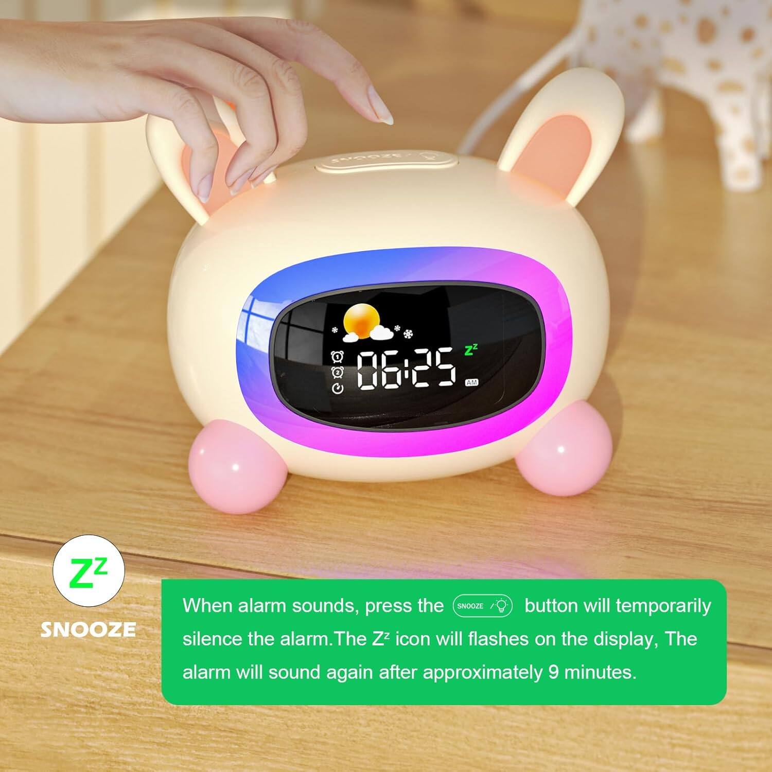 When alarm sounds, press the SNOOZE button to temporarily silence the alarm. The Zz icon will flash on the display, and the alarm will sound again after approximately 9 minutes.