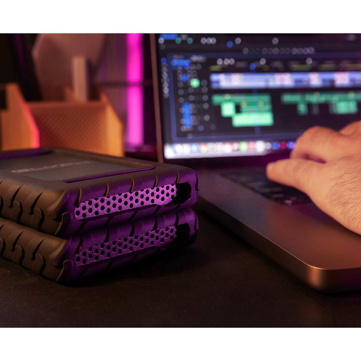 Alt View 6. Glyph Technologies - Glyph Technologies Blackbox Plus USB 3.1 Gen 2 Type-C External SSD - 2TB.