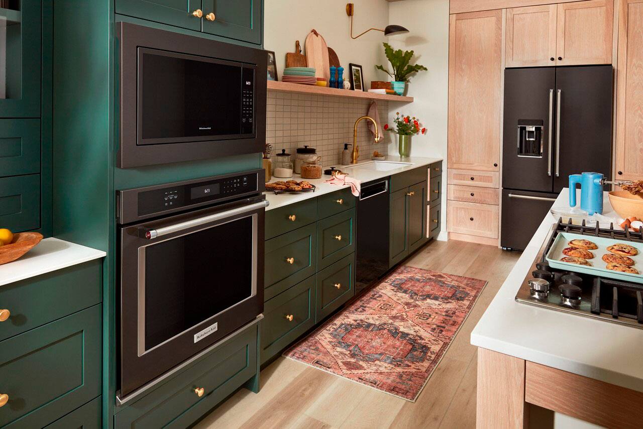 Alt View 16. KitchenAid - 1.6 Cu. Ft. Countertop Microwave with Sensor Cooking with Steam Clean - Black Stainless Steel.