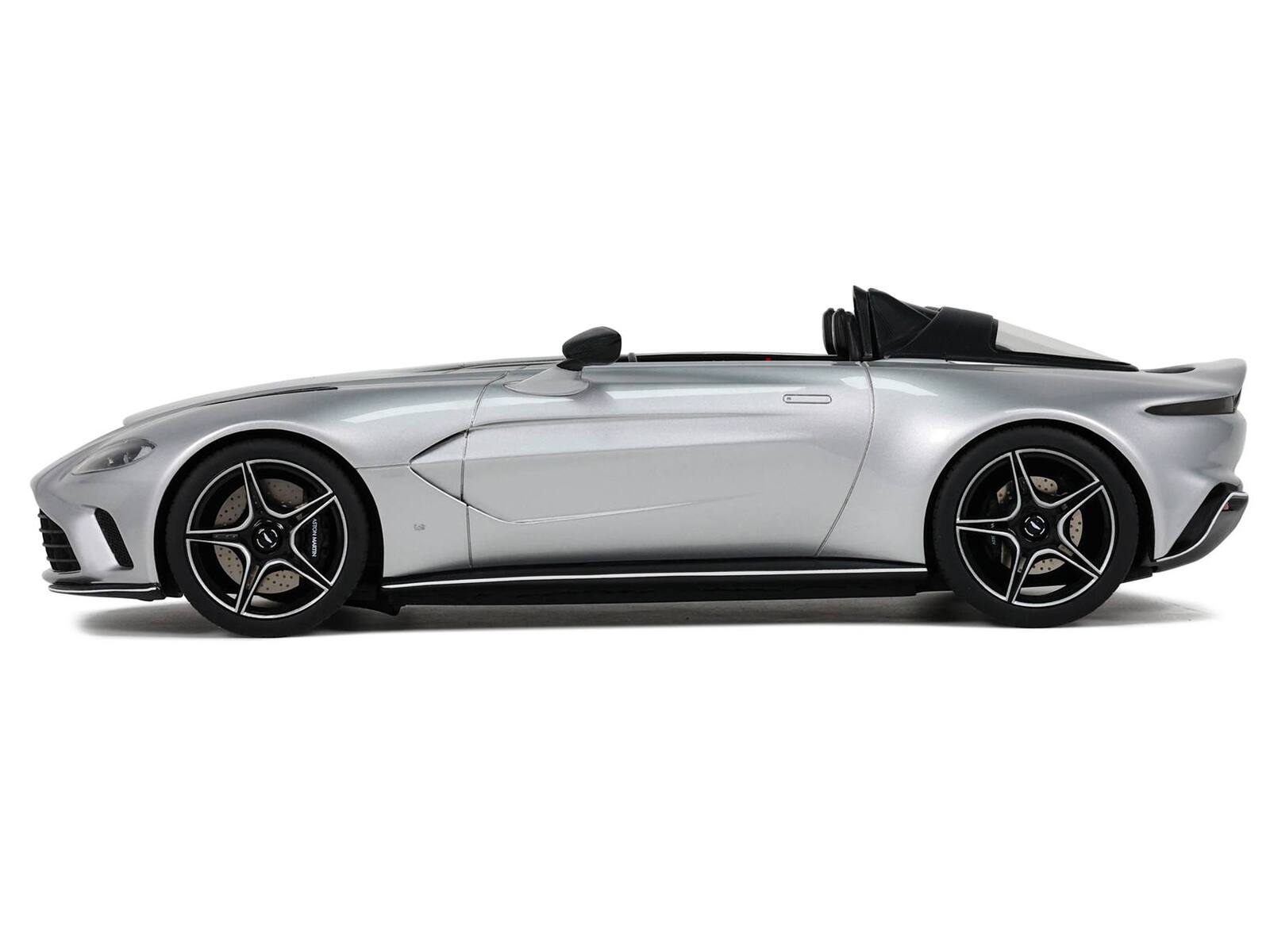 Back. GT Spirit - 2020 Aston Martin V12 Speedster Silver Metallic 1/18 Model Car by GT Spirit - Silver Metallic.