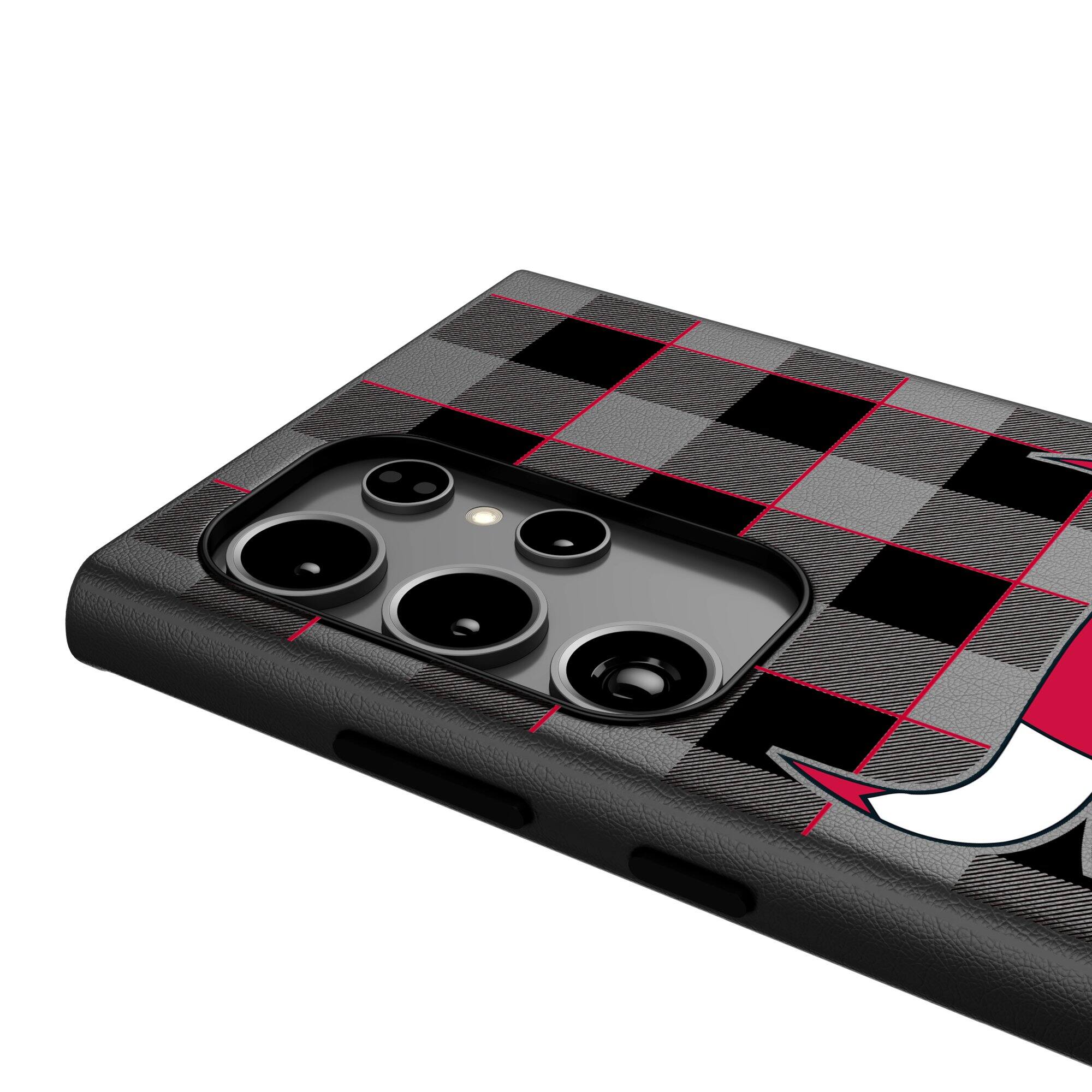 Alt View 3. Keyscaper - Chicago Bulls Plaid Galaxy Magnetic Bump Case - S25 Ultra - Black.