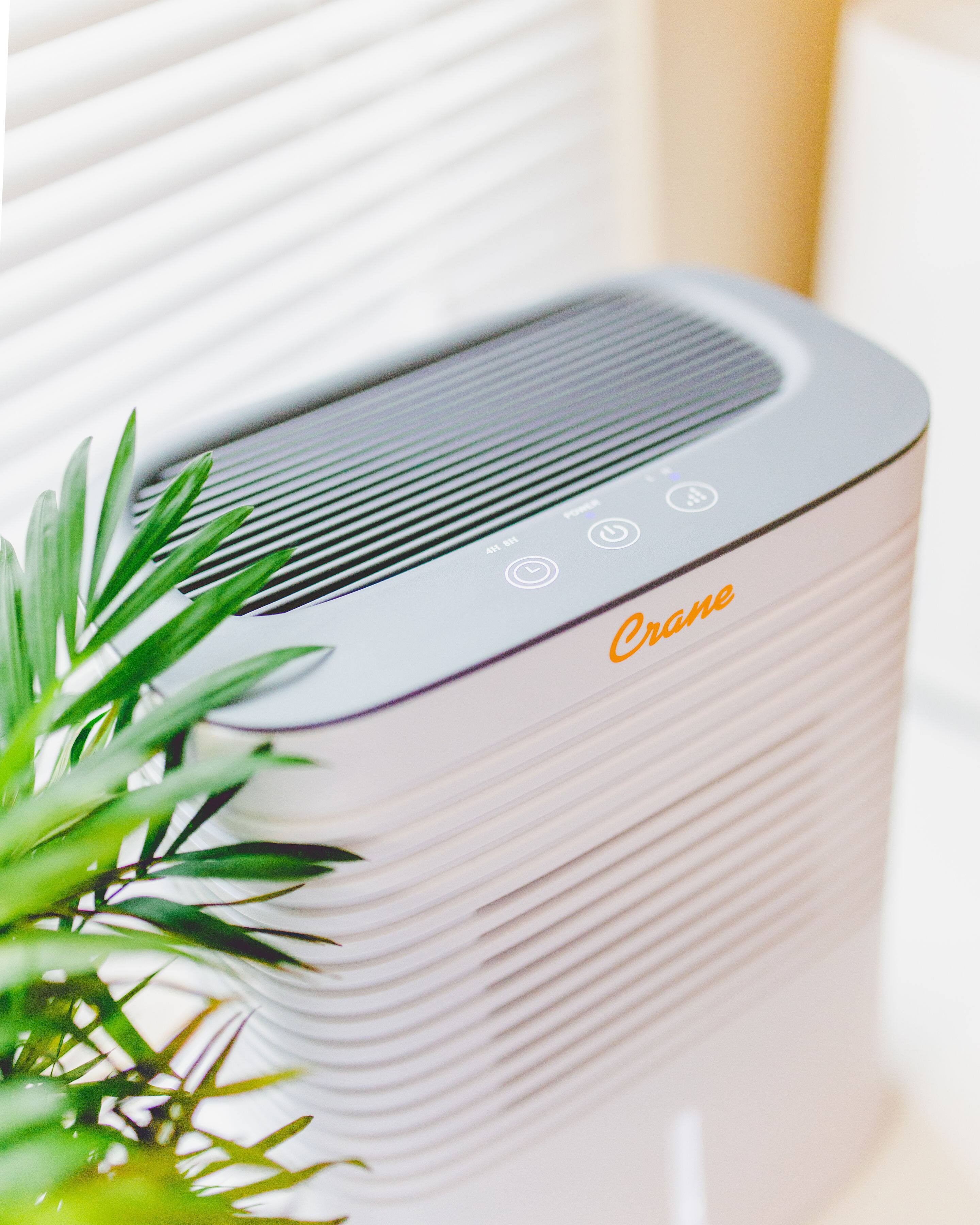 Alt View 12. CRANE - 4 Pint Dehumidifier - White.