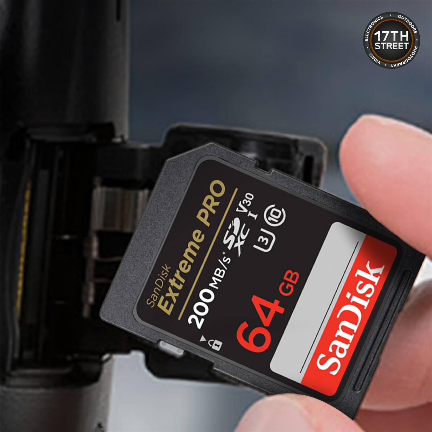 ELECTRONICS OUTDOORS  
17TH STREET  
AIDEO PHOTOGRAPHY  
PRO V30  
SanDisk Extreme PRO  
64 GB  
200 MB/s  
V30  
C10