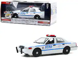 2011 Ford Crown Victoria Police Interceptor (NYPD) White "Hot Pursuit" Series 1/24 Diecast Model Car by Greenlight