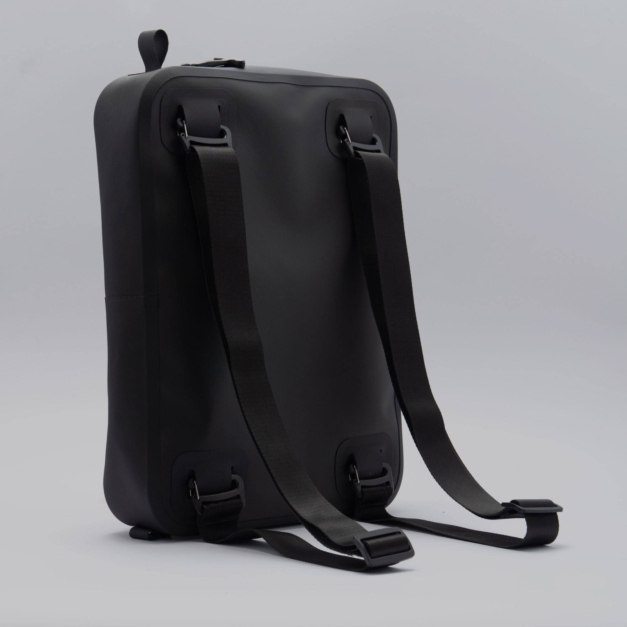 Back. Agency - Guide - Lifeproof Waterproof Anytime Bag for Laptop and More - Onyx Black.