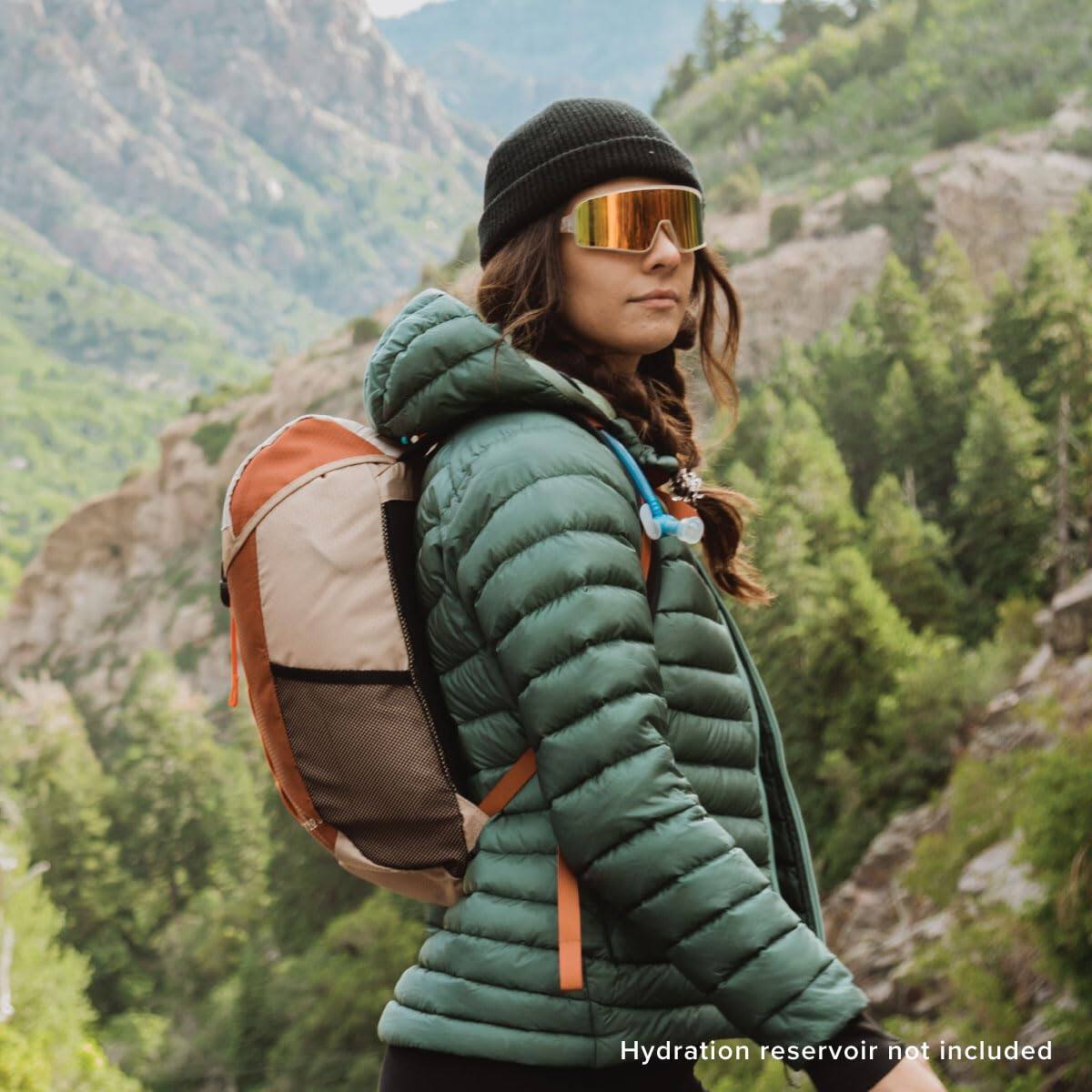 Cozy Serene Juniper Daypack Lightweight Hiking Backpack And Hydration ...