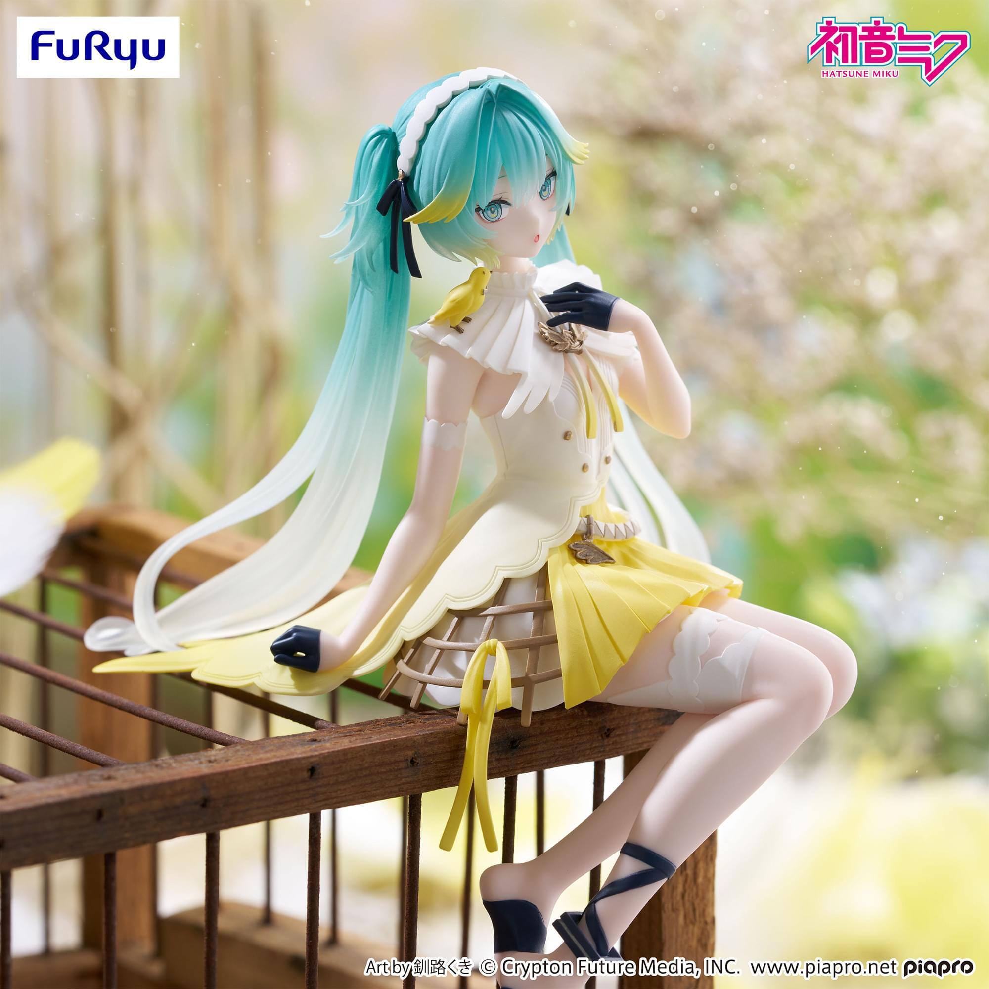 FuRyu  
HATSUNE MIKU  
Art by Crypton Future Media, INC.  
www.piapro.net  
piapro