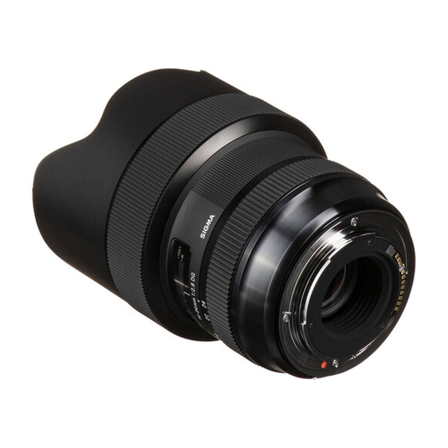 SIGMA 70mm 1:2.8 DG 8 AN