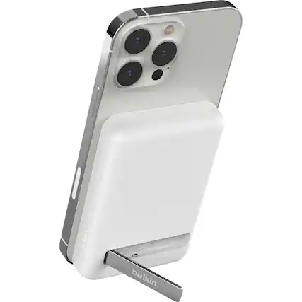 Front. Belkin - Belkin BoostCharge Magnetic Wireless Power Bank 5K + Stand - For iPhone 13 Pro, iPhone 12 - 5000 mAh - White.