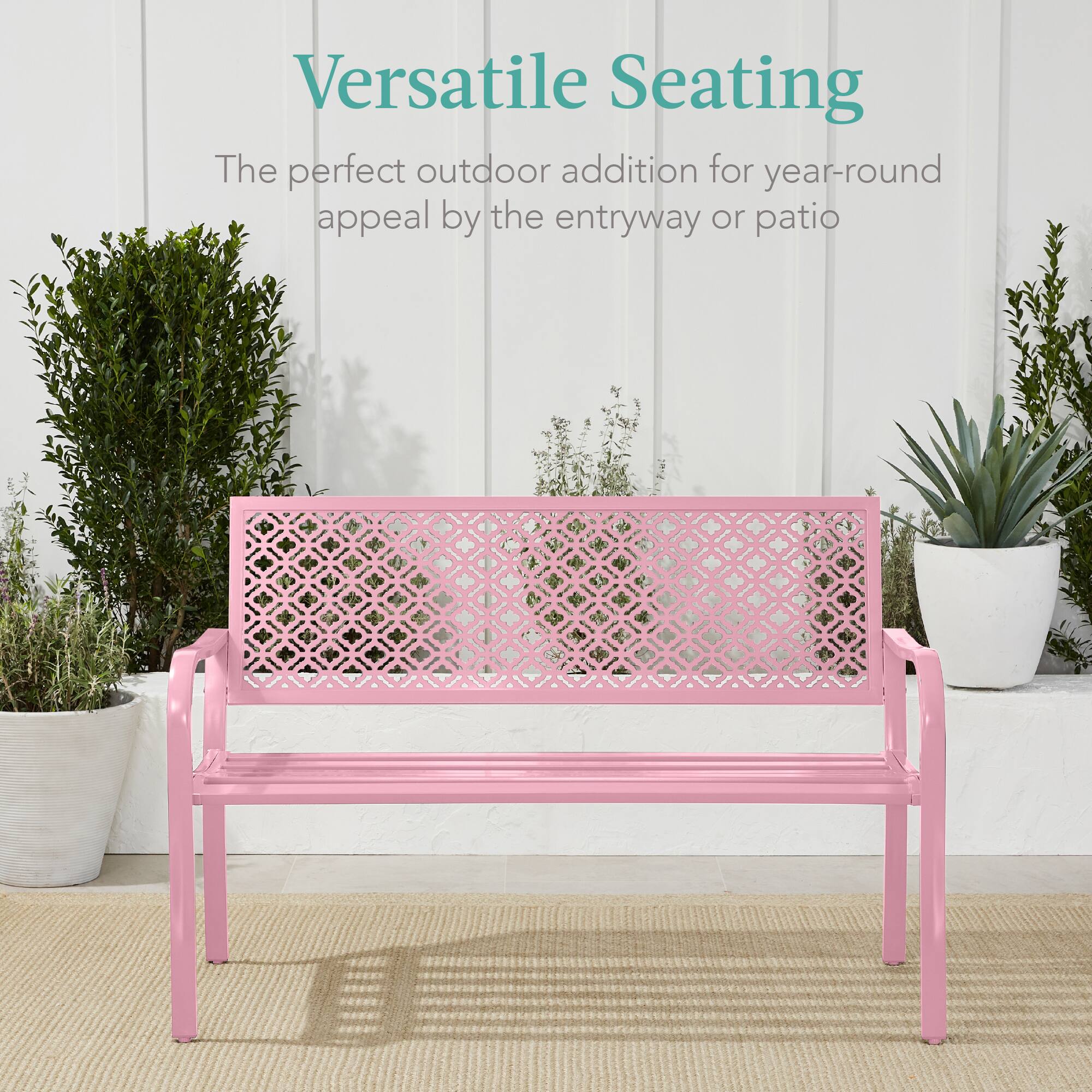 Versatile Seating

The perfect outdoor addition for year-round appeal by the entryway or patio