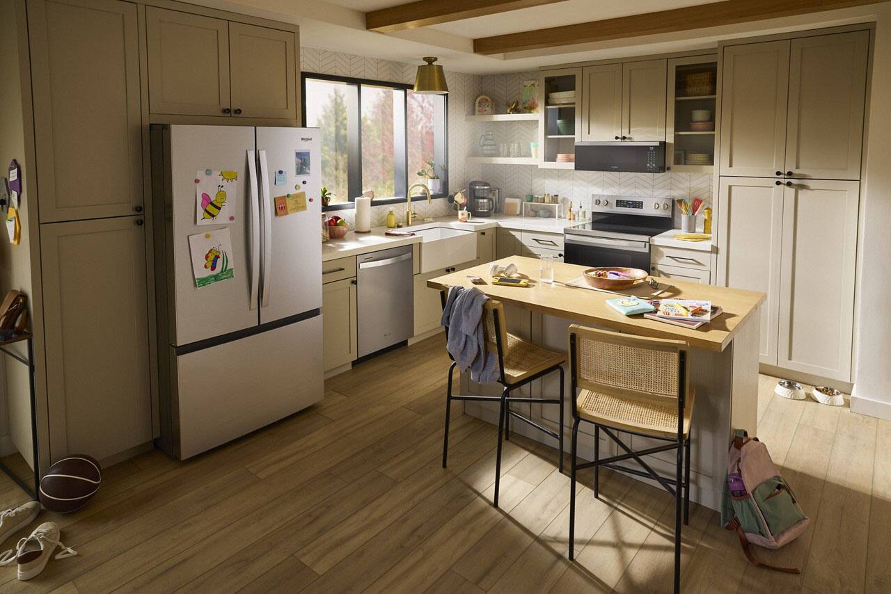 Alt View 20. Whirlpool - 31 Cu.Ft. French Door Refrigerator with Ice Maker and Family-Sized Capacity - Fingerprint-Resistant Stainless Finish.