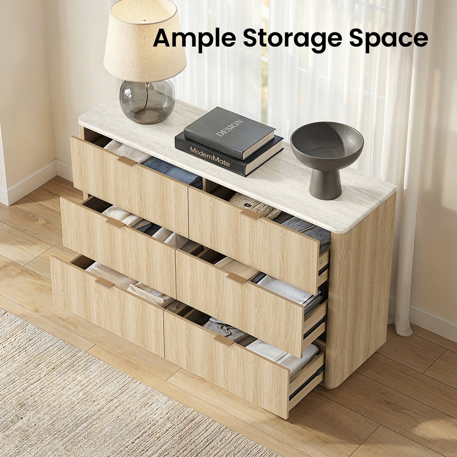 Ample Storage Space  
DESIGN ModernMate